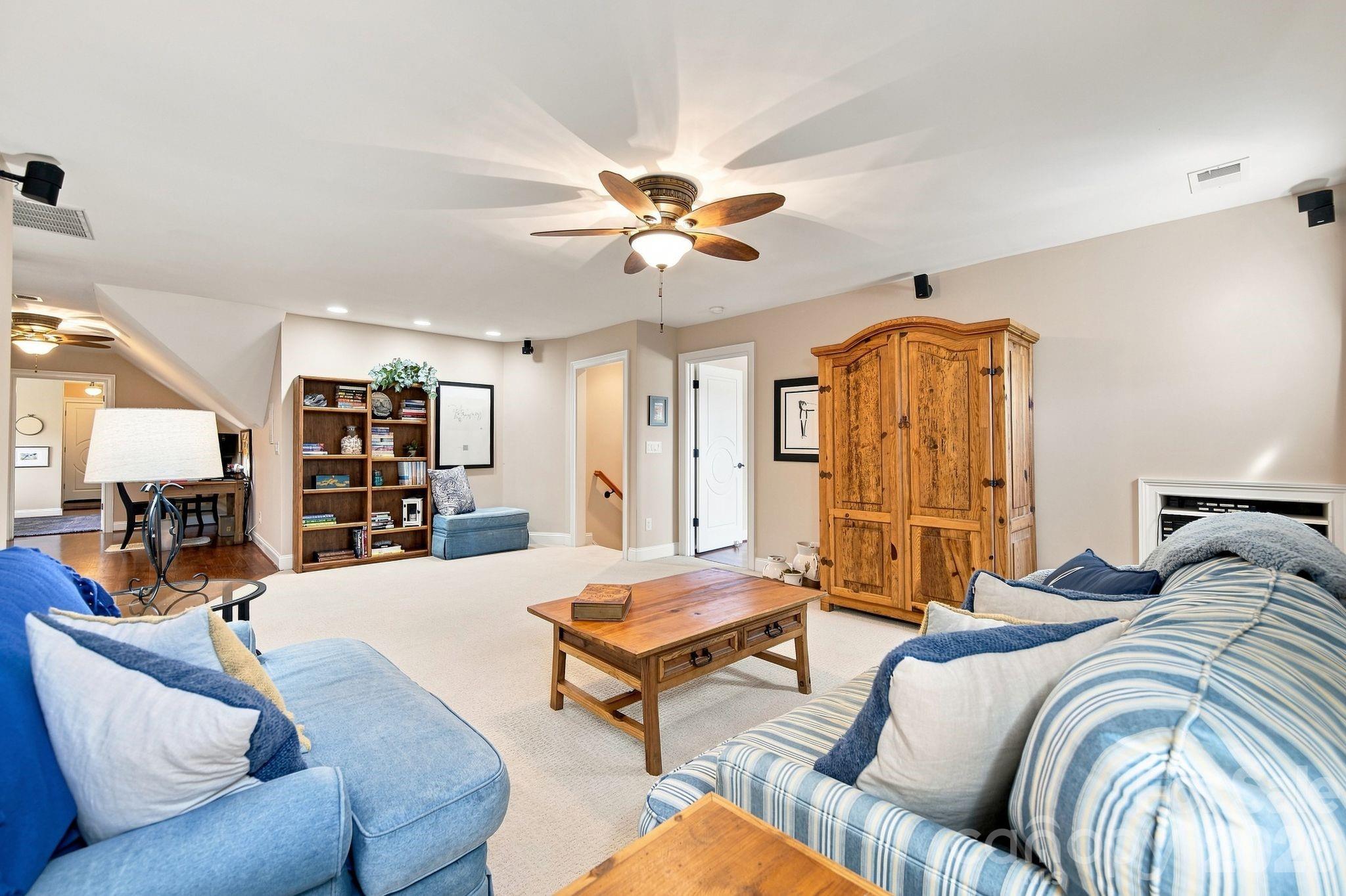 1001 Heritage Acres Drive — Matthews