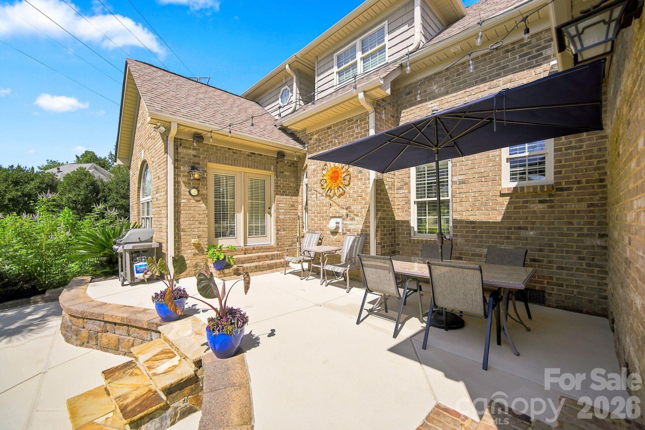1001 Heritage Acres Drive — Matthews