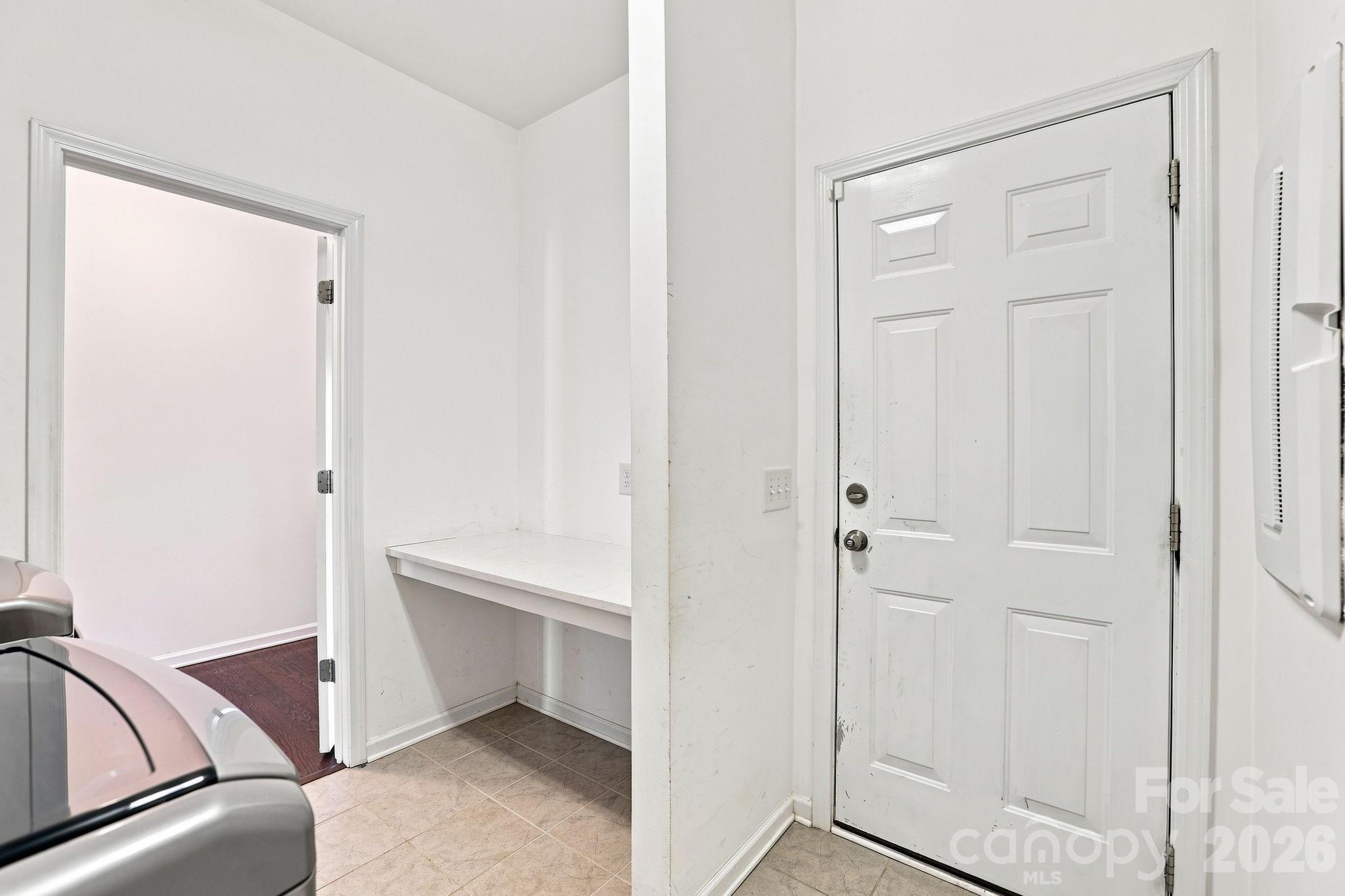 4247 Merrivale Drive — Lancaster
