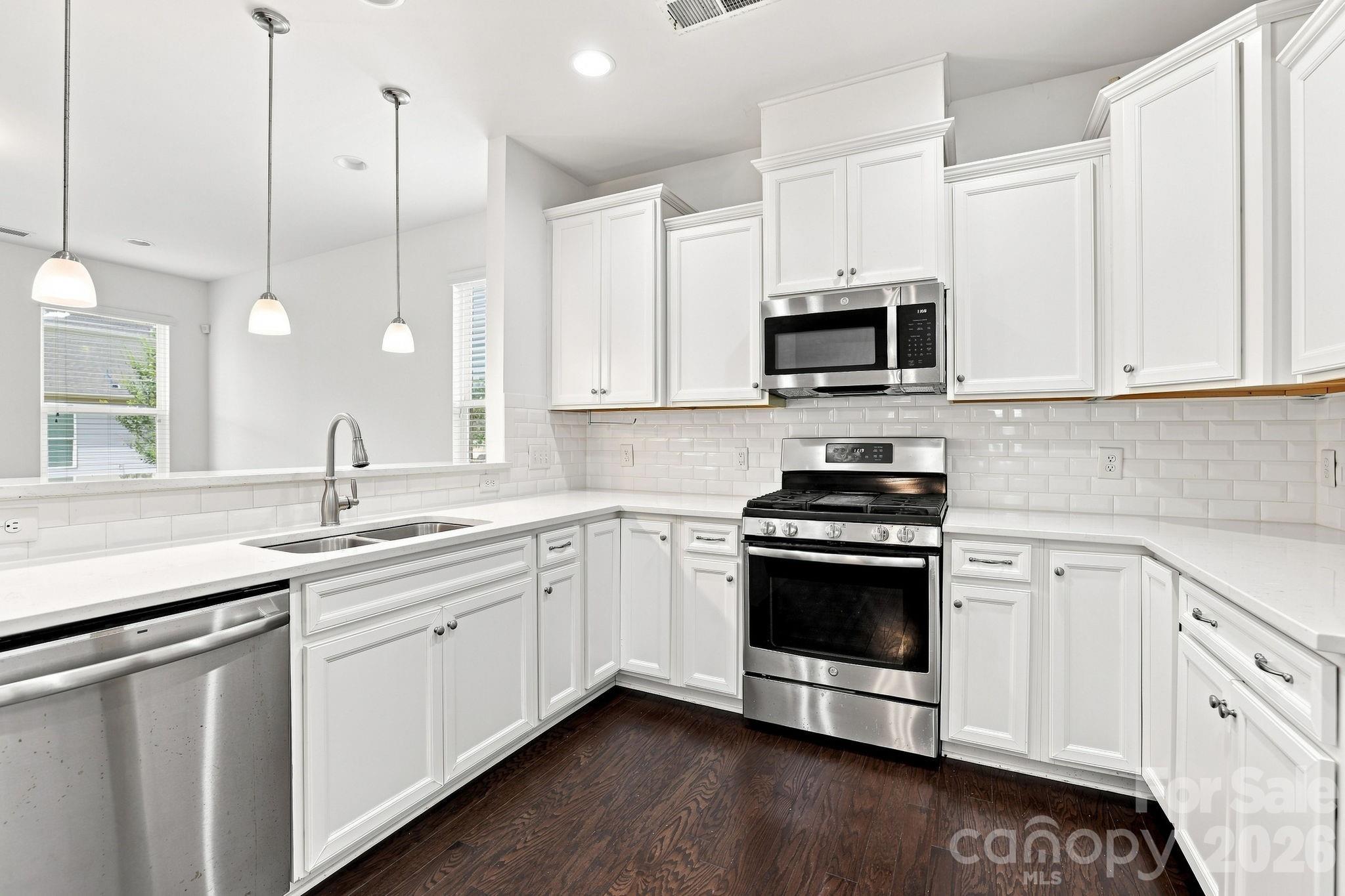 4247 Merrivale Drive — Lancaster