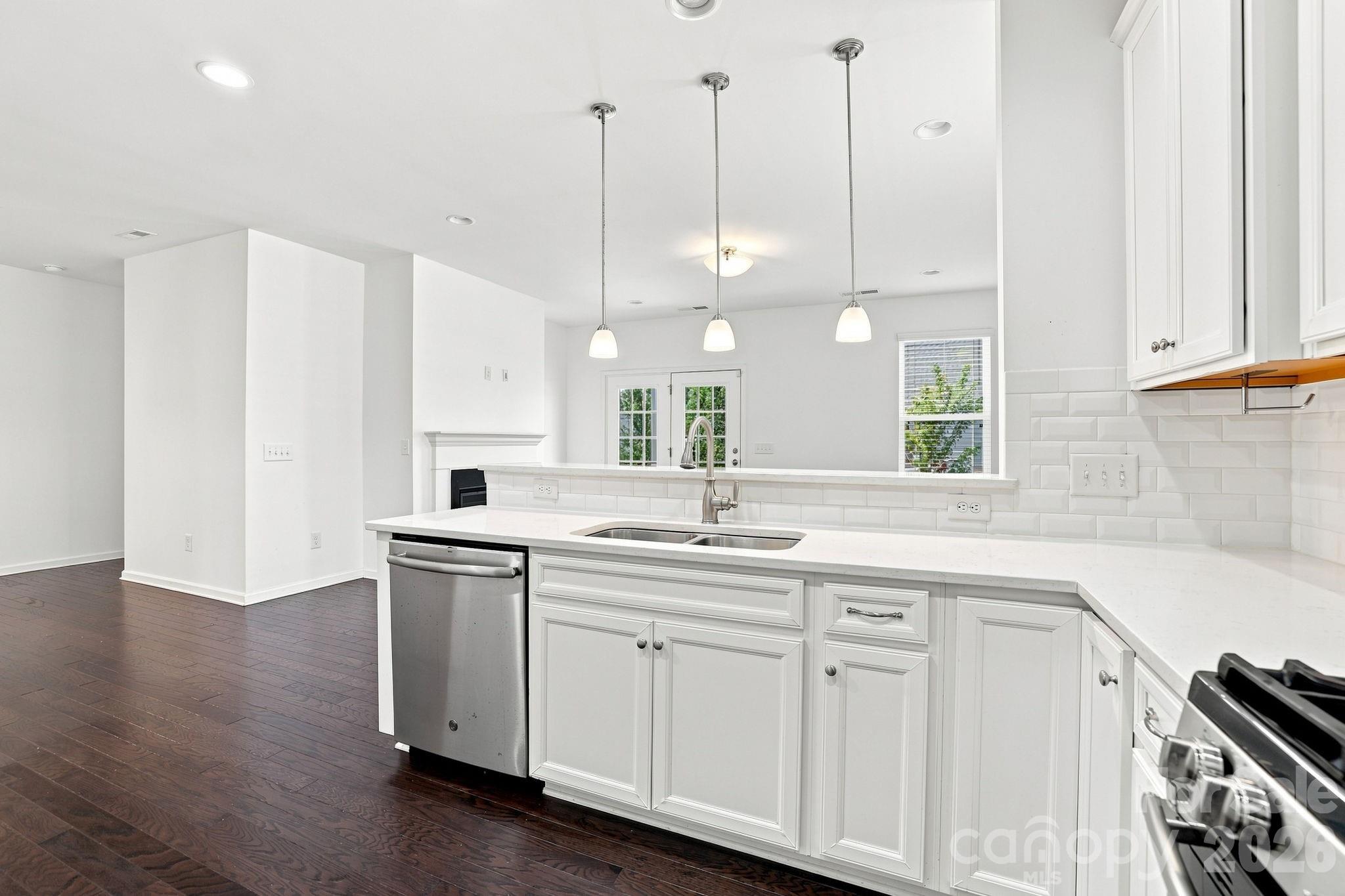 4247 Merrivale Drive — Lancaster