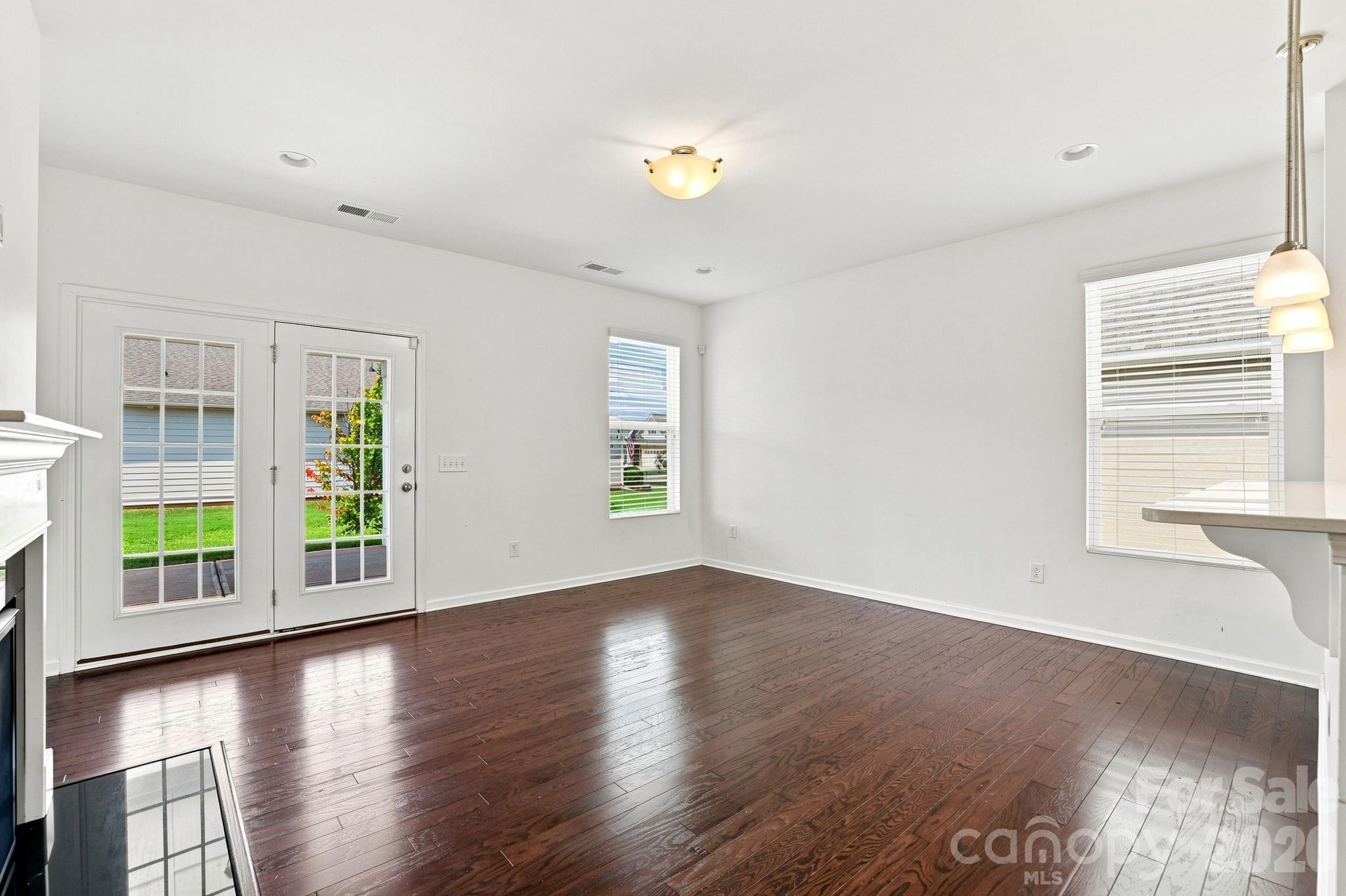 4247 Merrivale Drive — Lancaster
