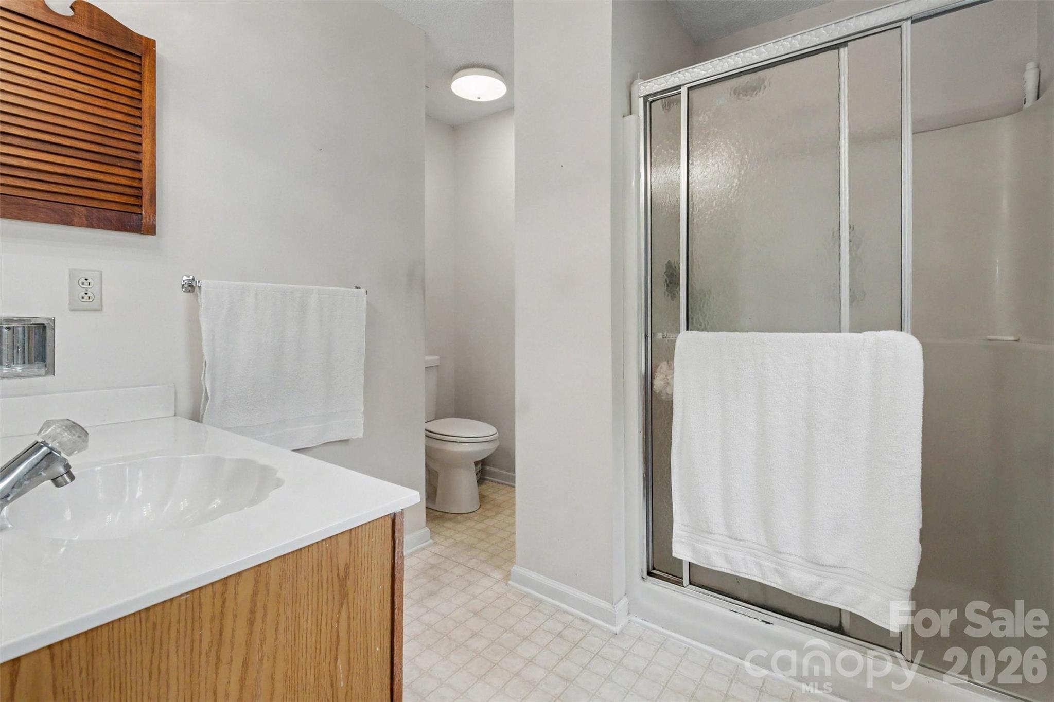 8741 Fieldgate Drive — Charlotte