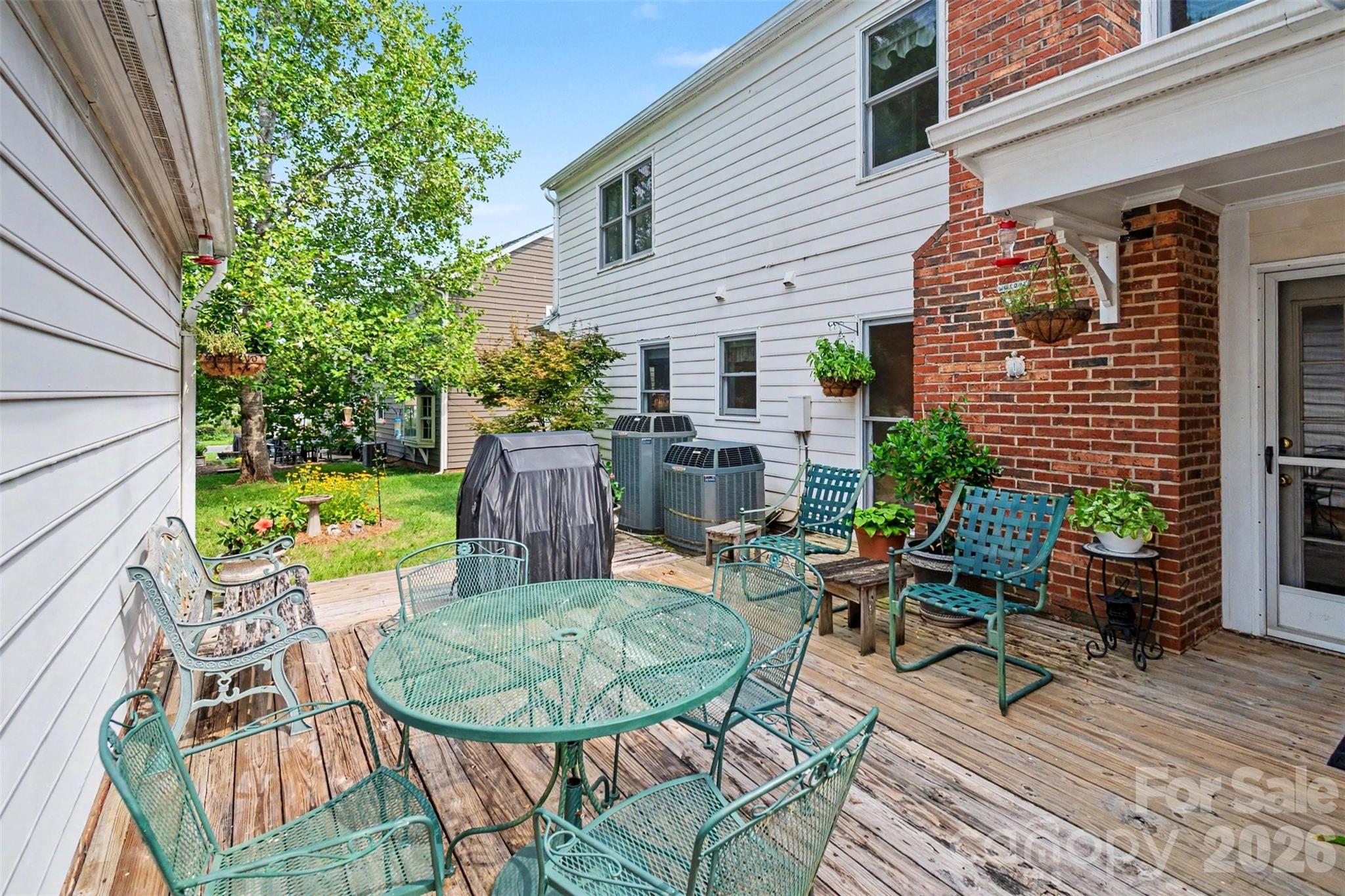 8741 Fieldgate Drive — Charlotte