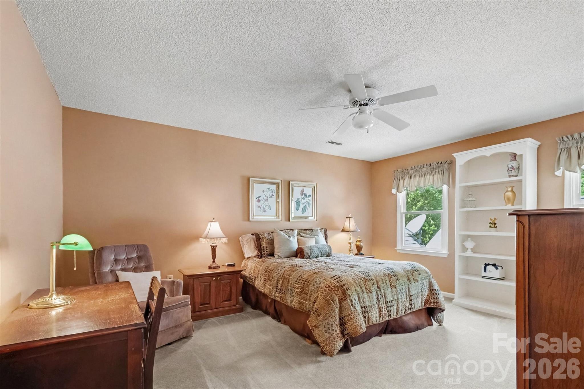 8741 Fieldgate Drive — Charlotte