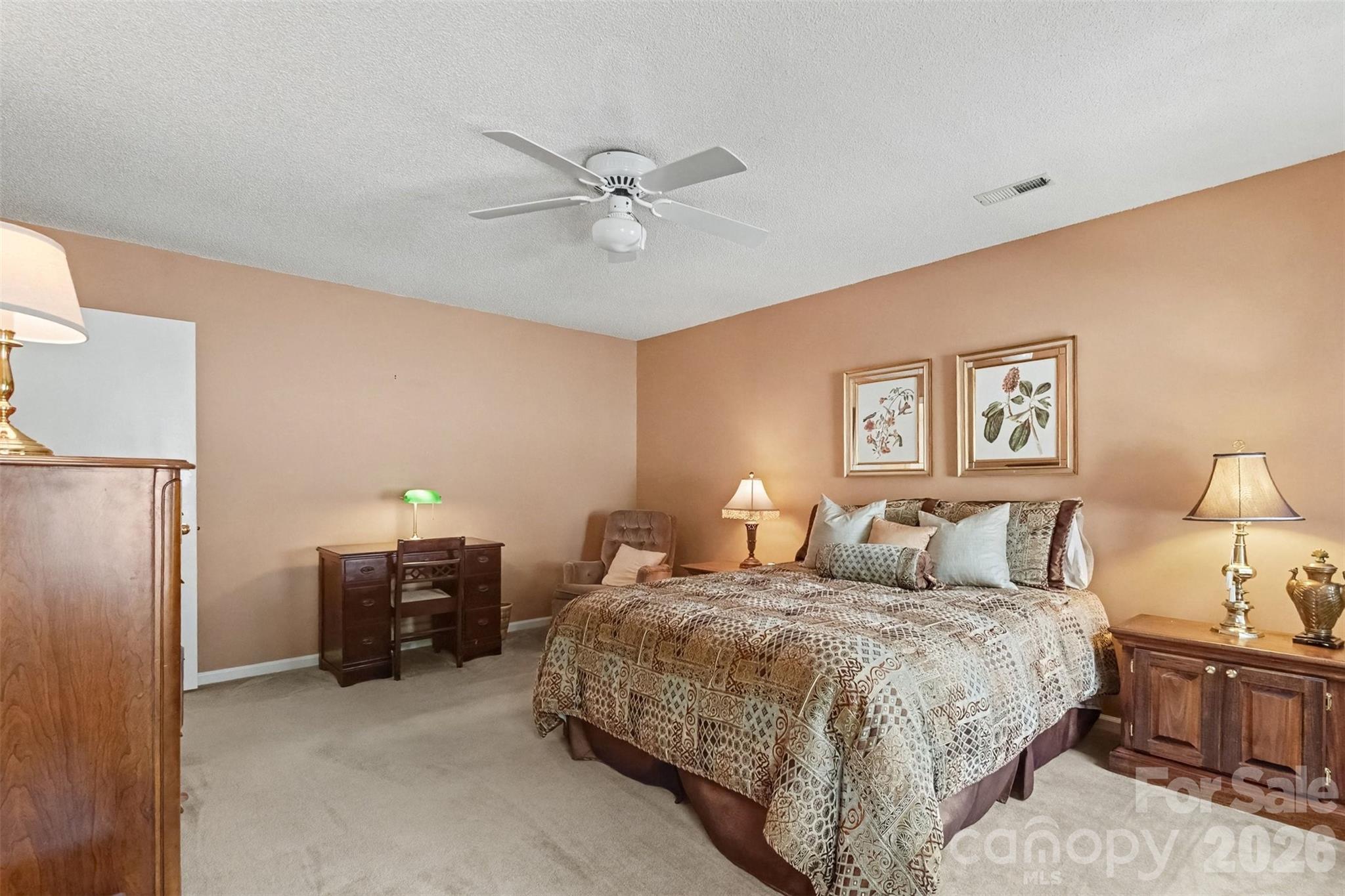 8741 Fieldgate Drive — Charlotte