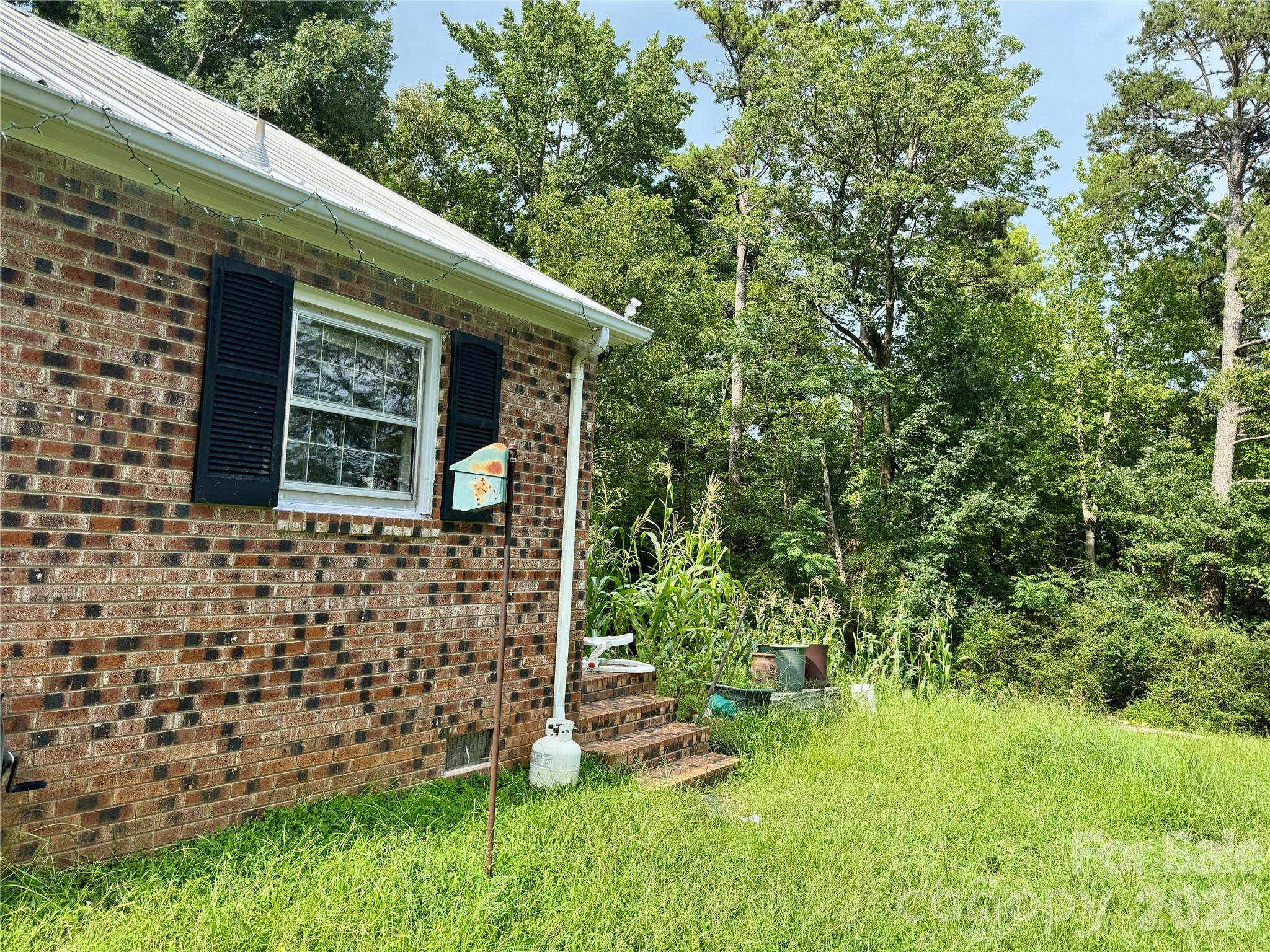 430 Russell Road — Polkton