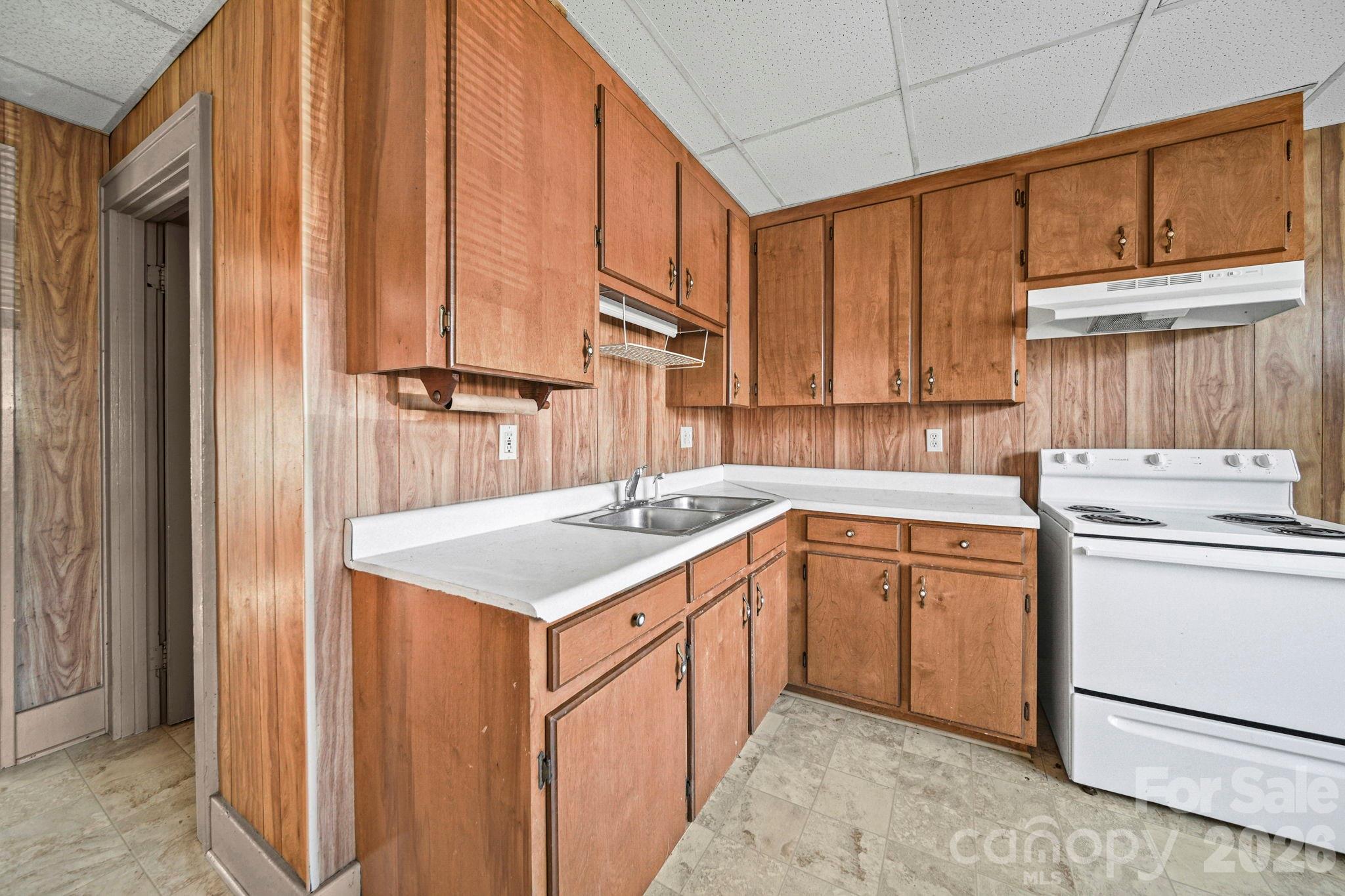 43 Boyden Street — Badin