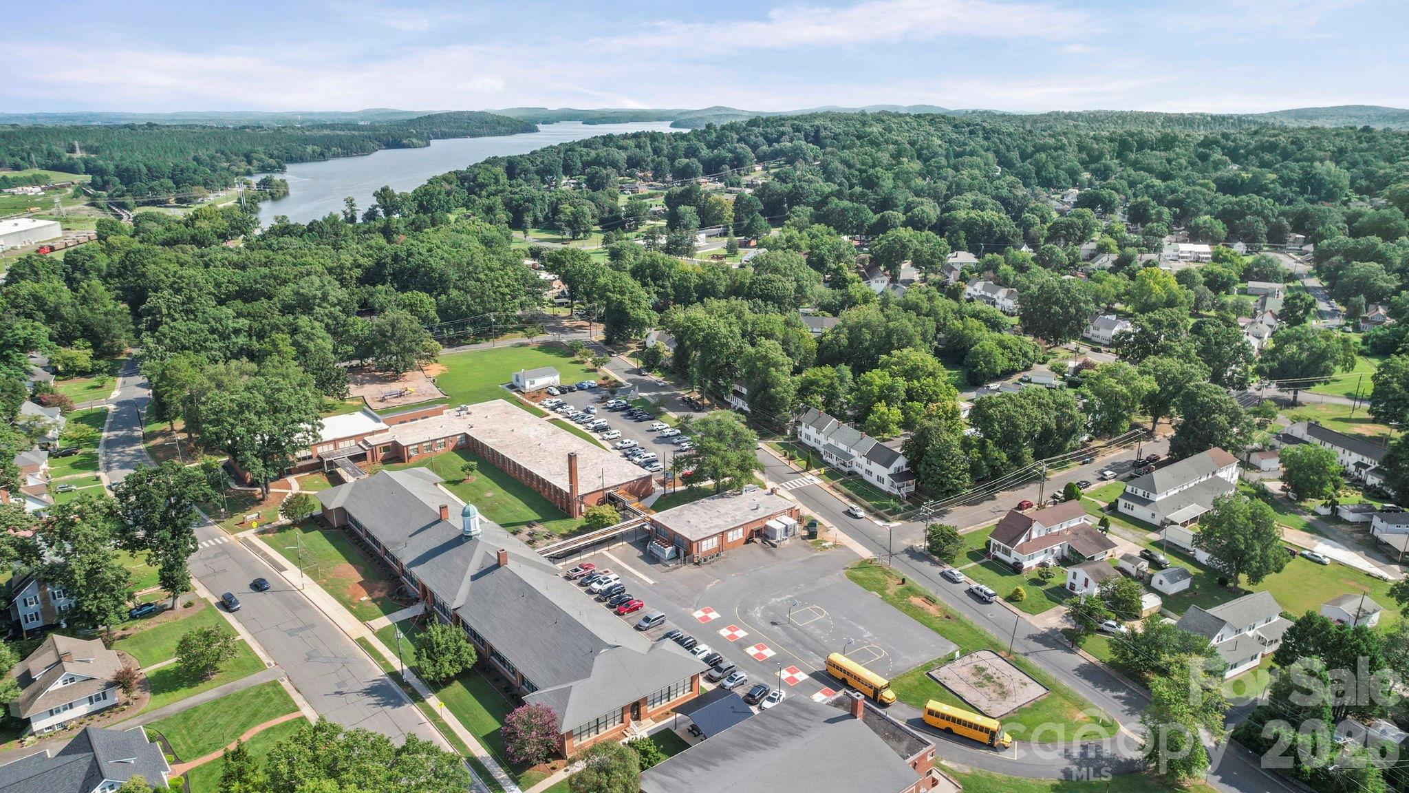 43 Boyden Street — Badin