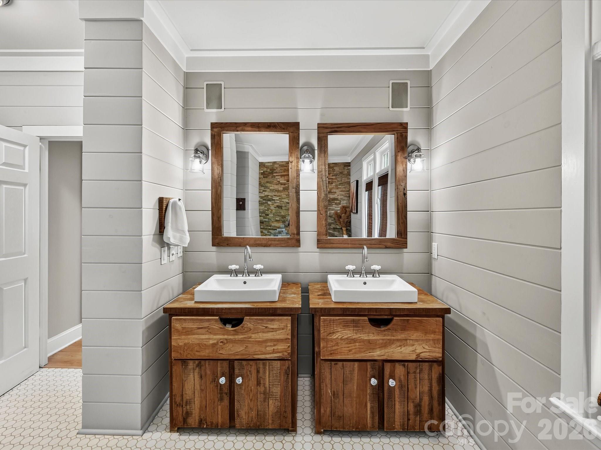 3520 Providence Plantation Lane — Charlotte