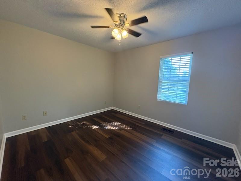 150 Pattys Place — Stony Point