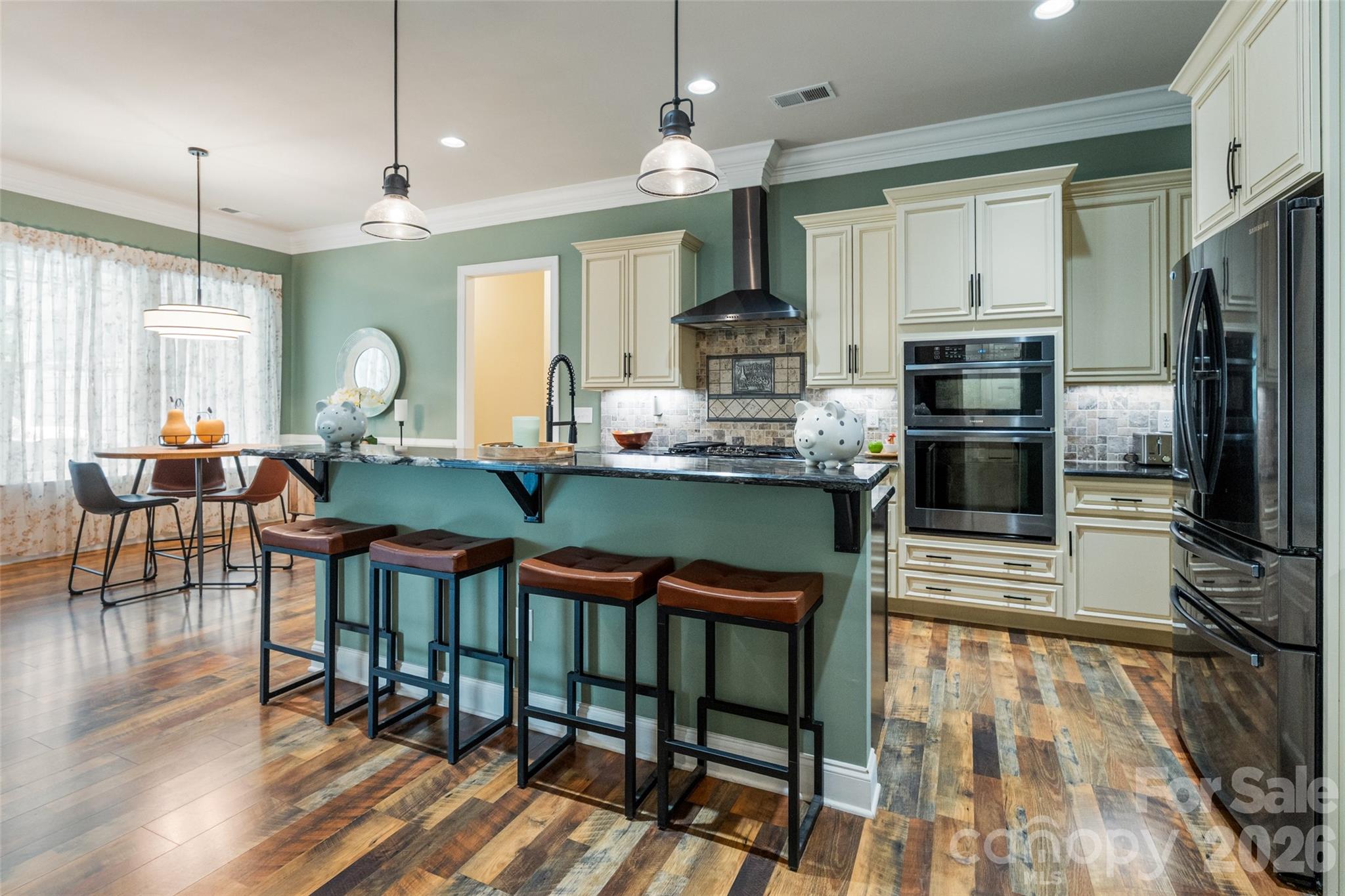 1607 Aragon Beach Road — Rock Hill