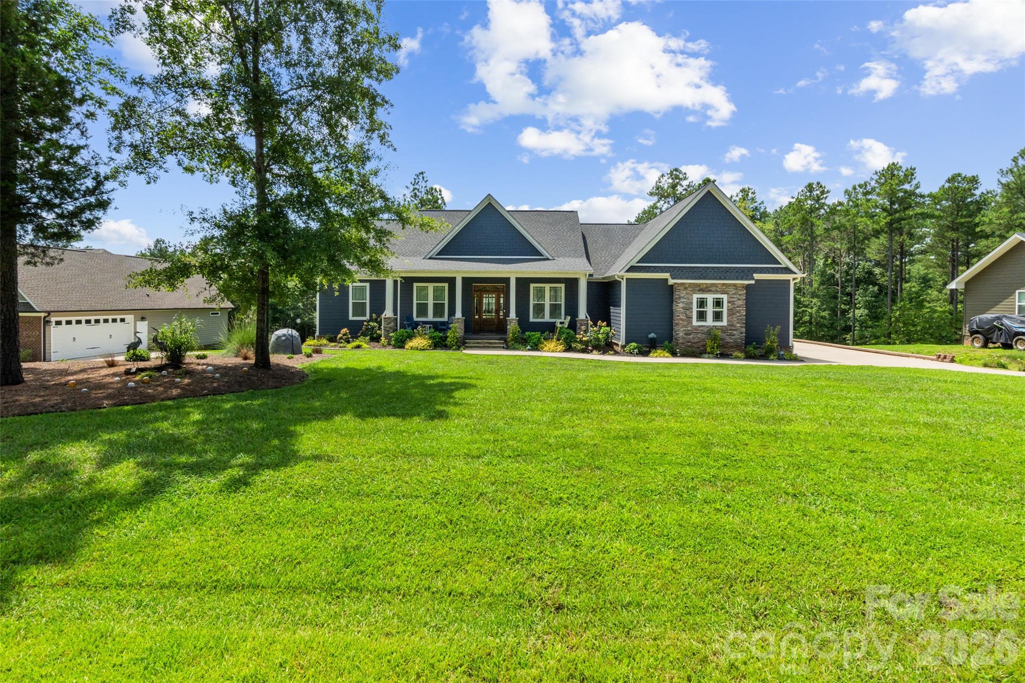 1607 Aragon Beach Road — Rock Hill
