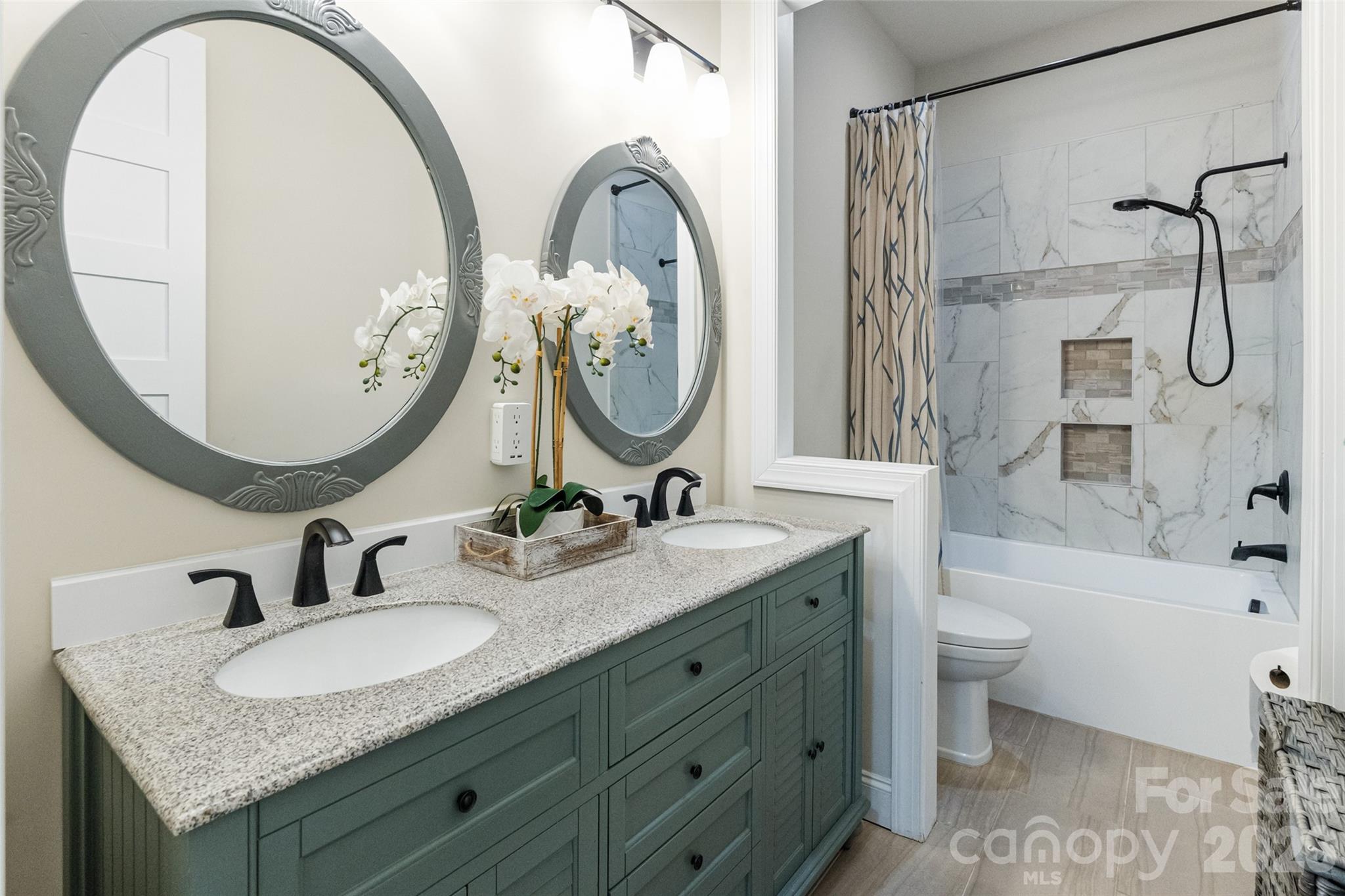1607 Aragon Beach Road — Rock Hill