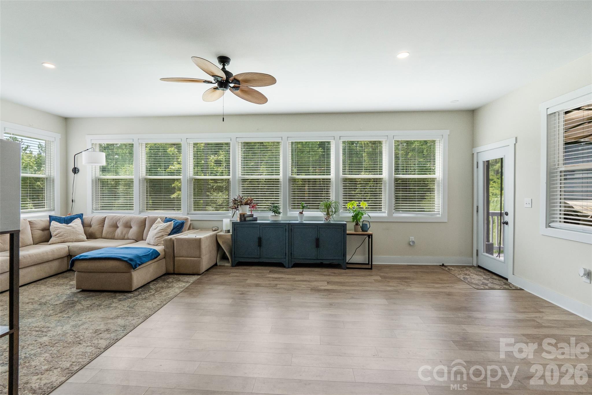 1607 Aragon Beach Road — Rock Hill