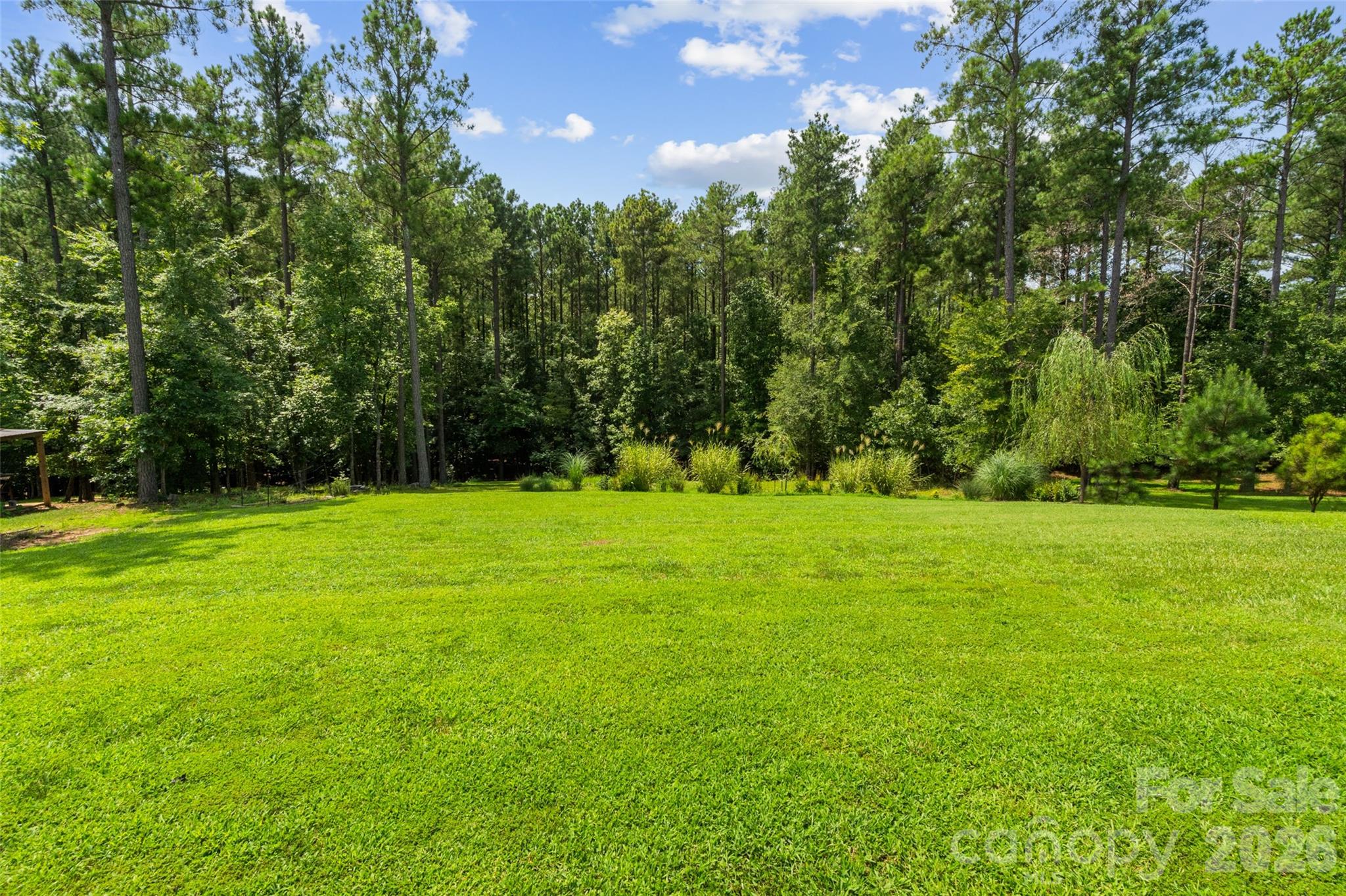 1607 Aragon Beach Road — Rock Hill