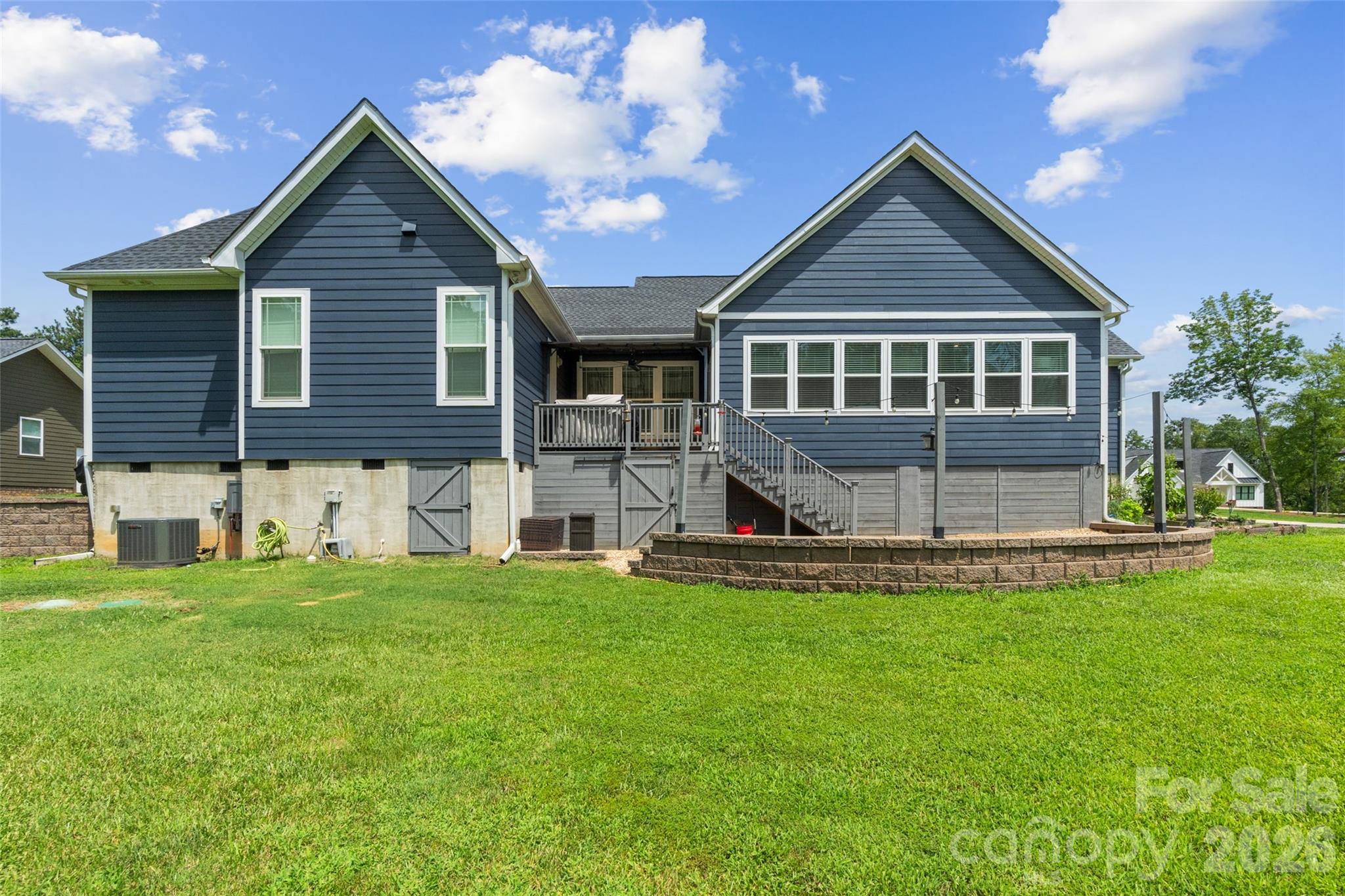 1607 Aragon Beach Road — Rock Hill