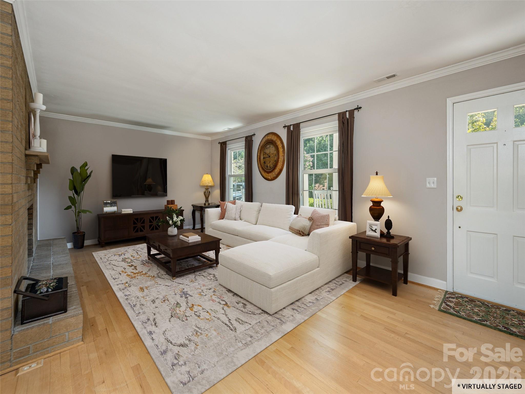 303 Tree Haven Boulevard — Hendersonville
