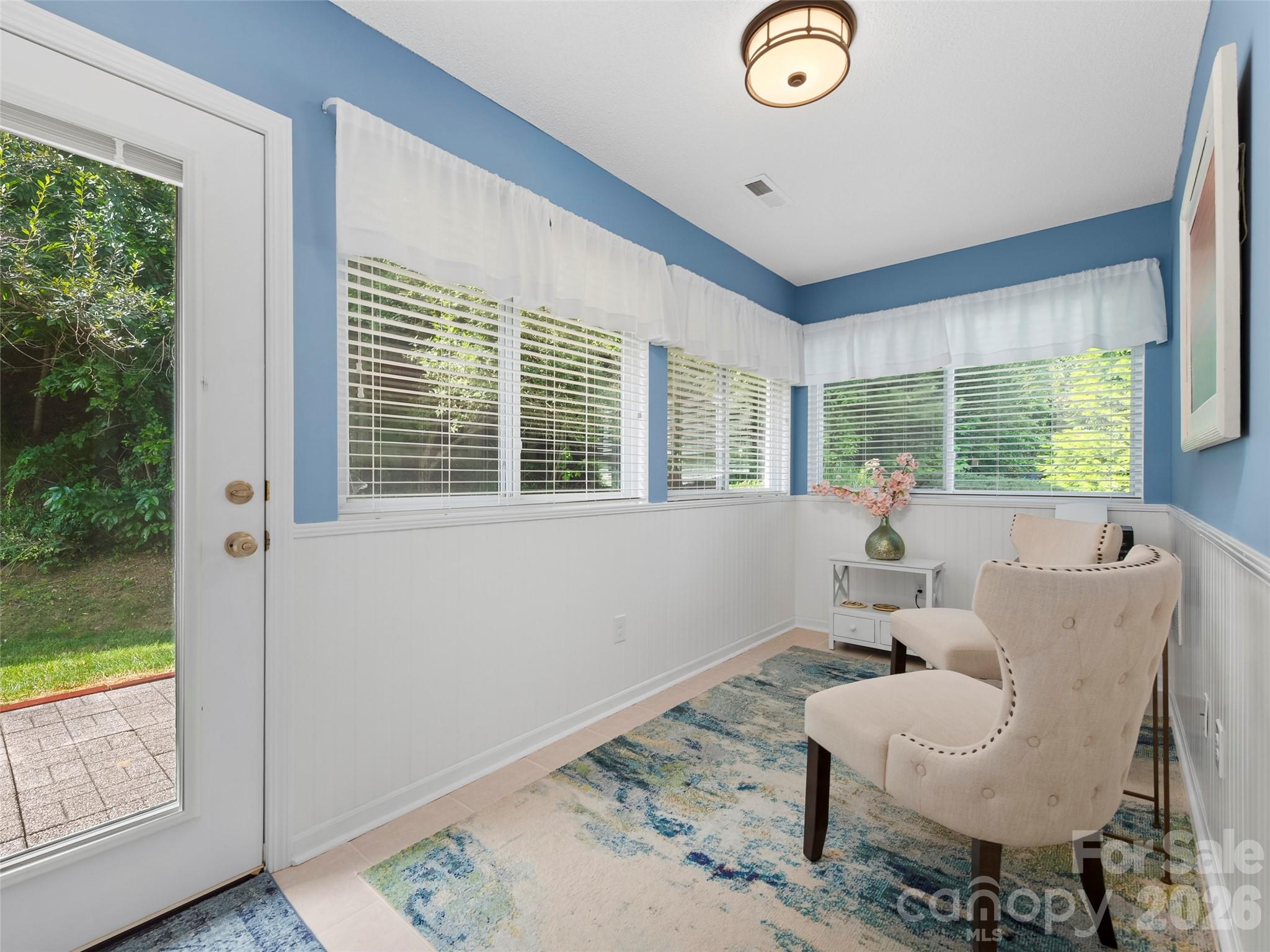 196 Snowy Egret Way — Hendersonville