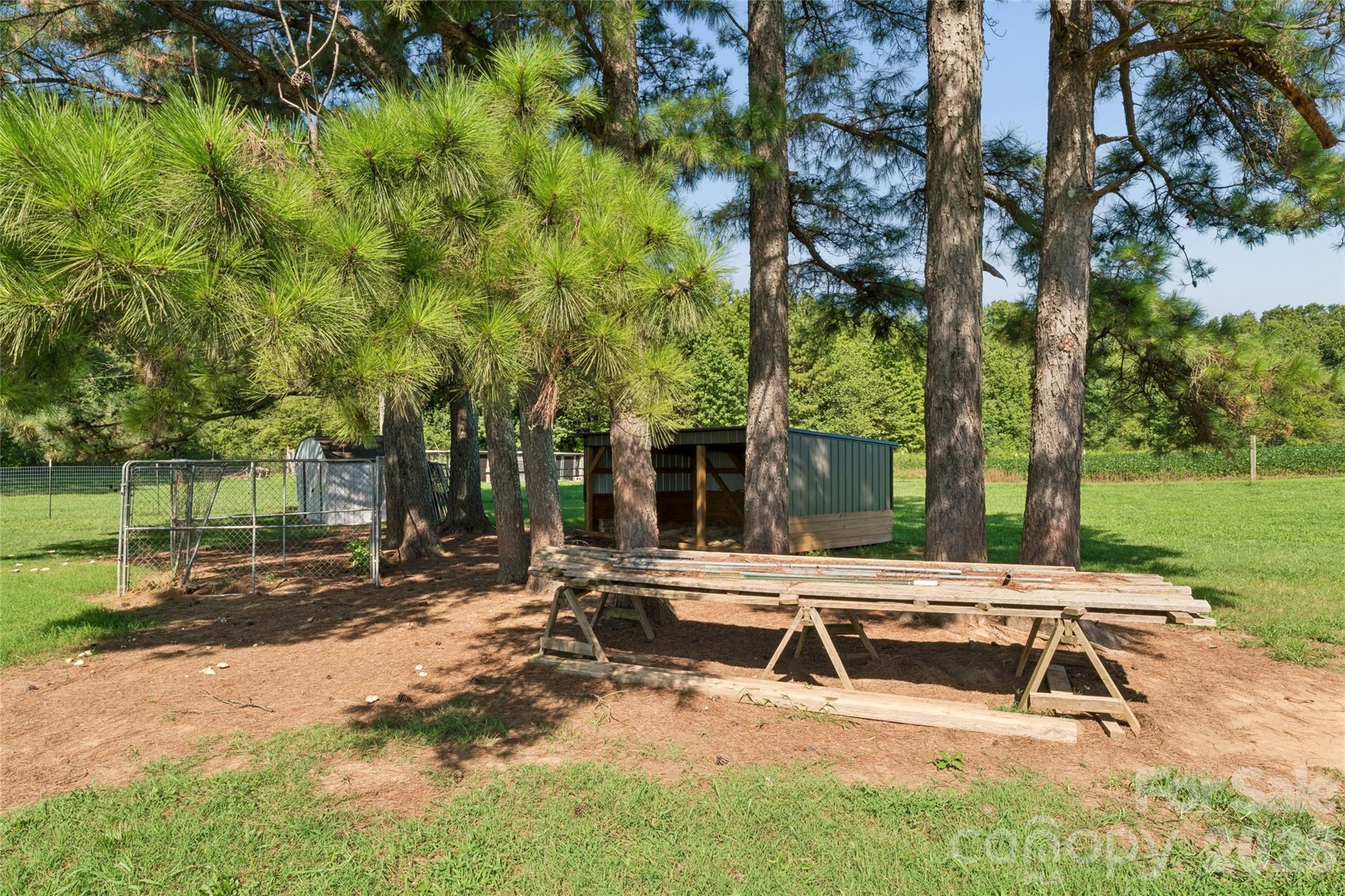 5507 State Line Road — Marshville