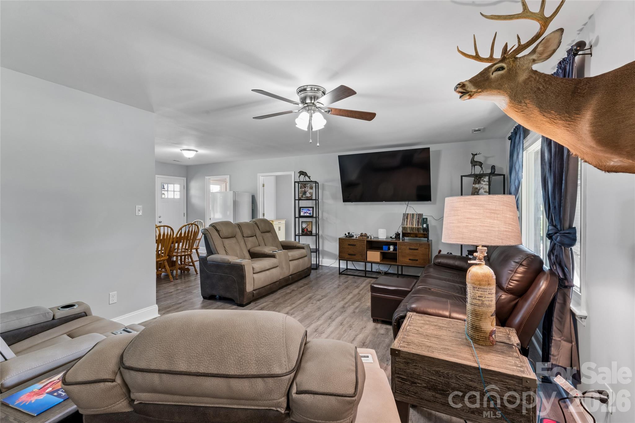 5507 State Line Road — Marshville