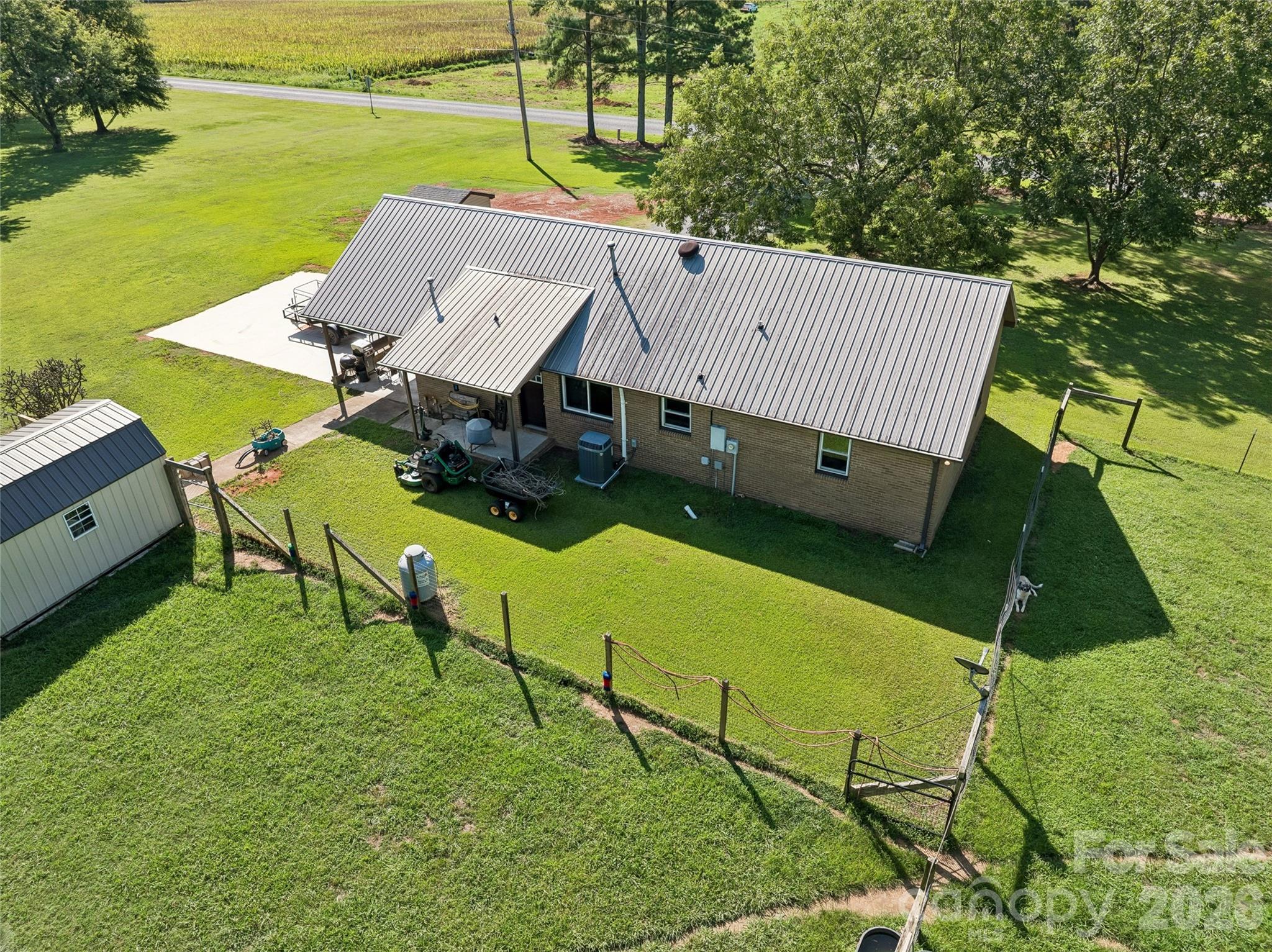 5507 State Line Road — Marshville