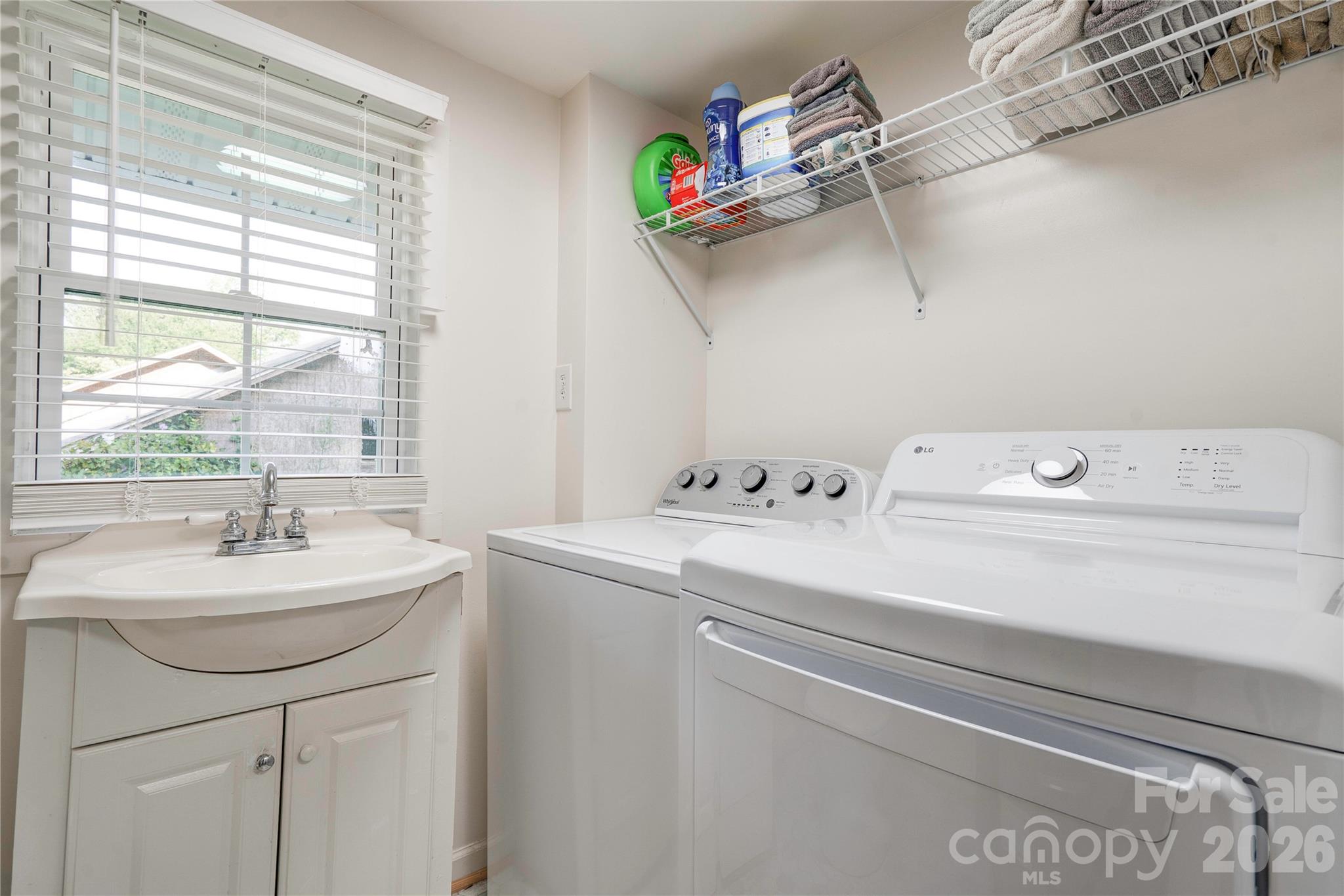 218 Oxford Street — Spindale