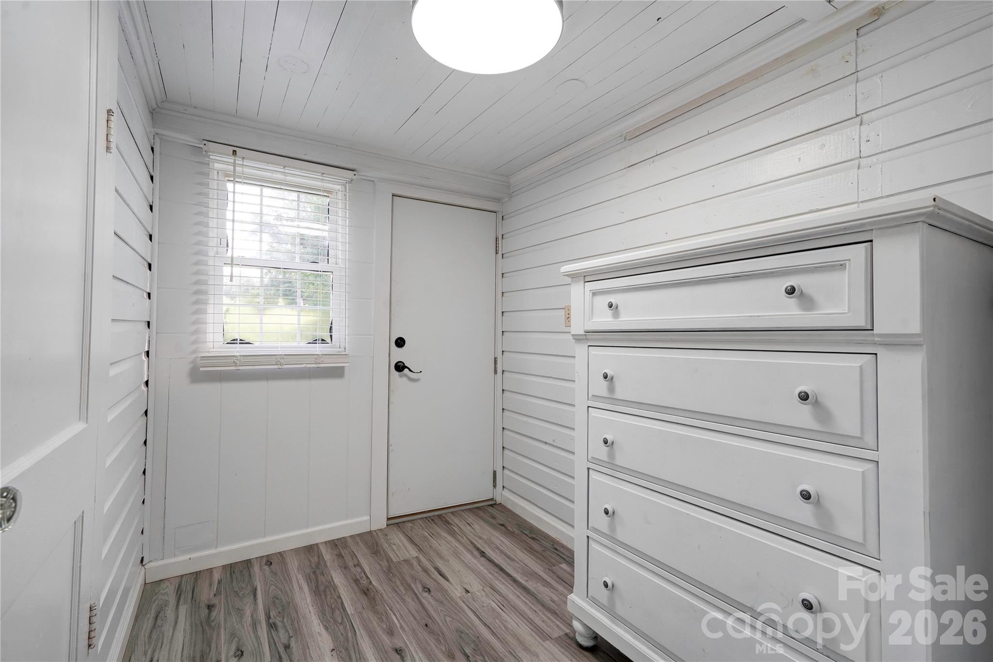 218 Oxford Street — Spindale