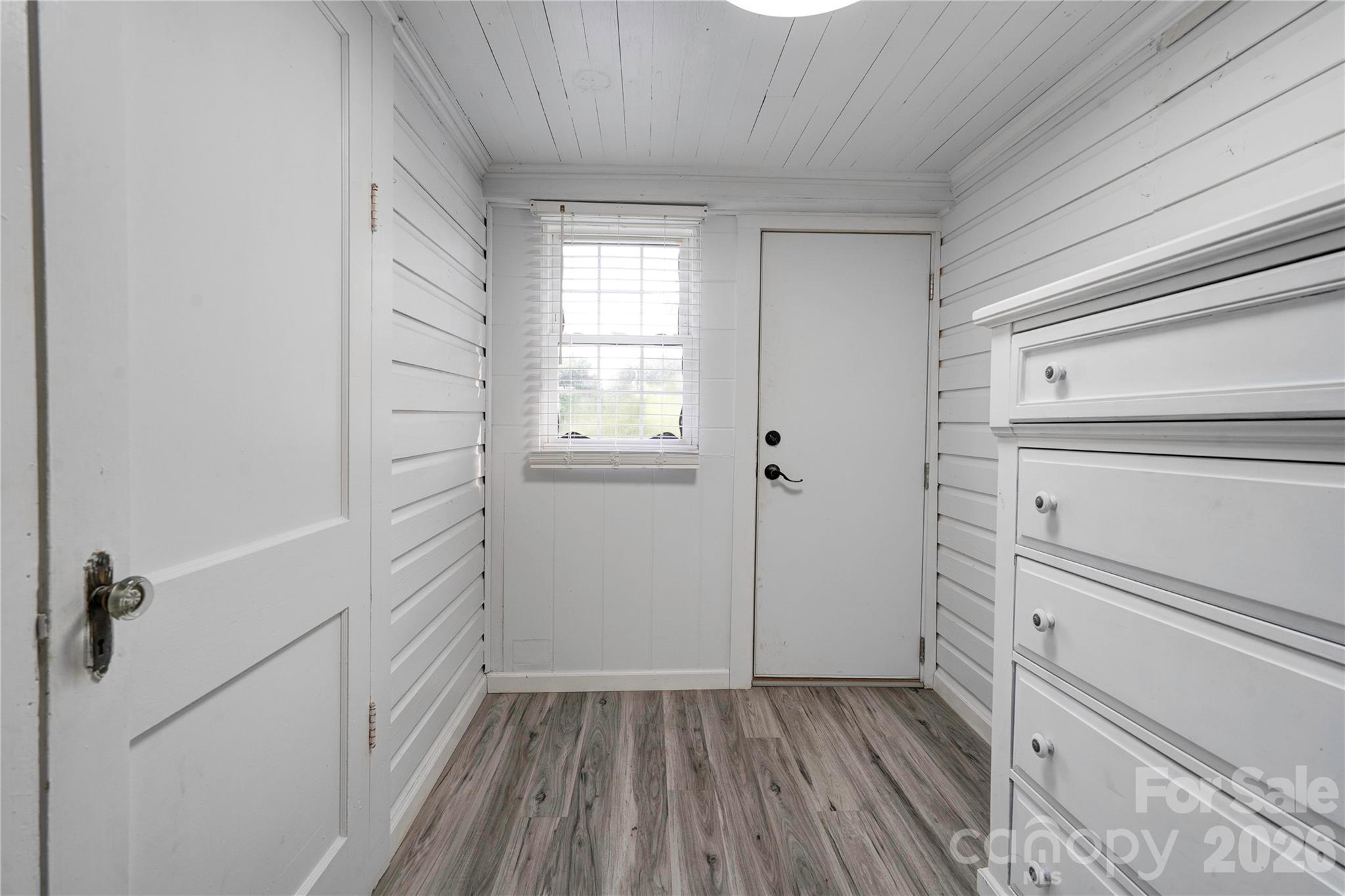 218 Oxford Street — Spindale