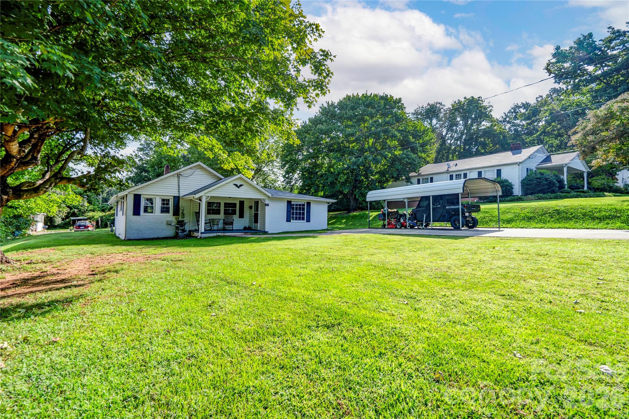 218 Oxford Street — Spindale