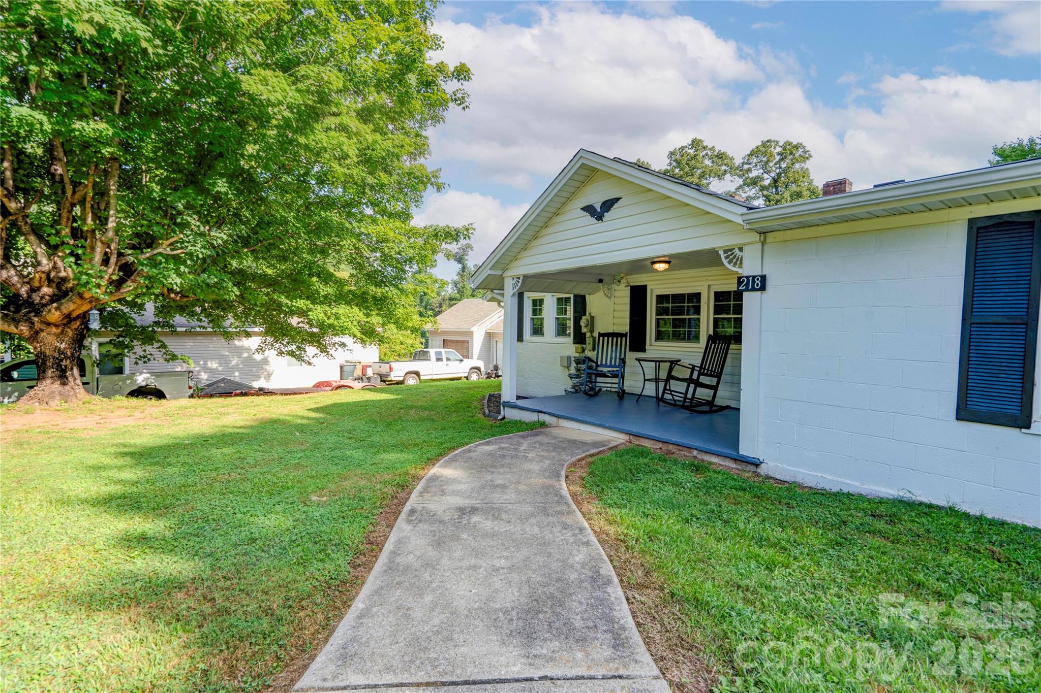 218 Oxford Street — Spindale