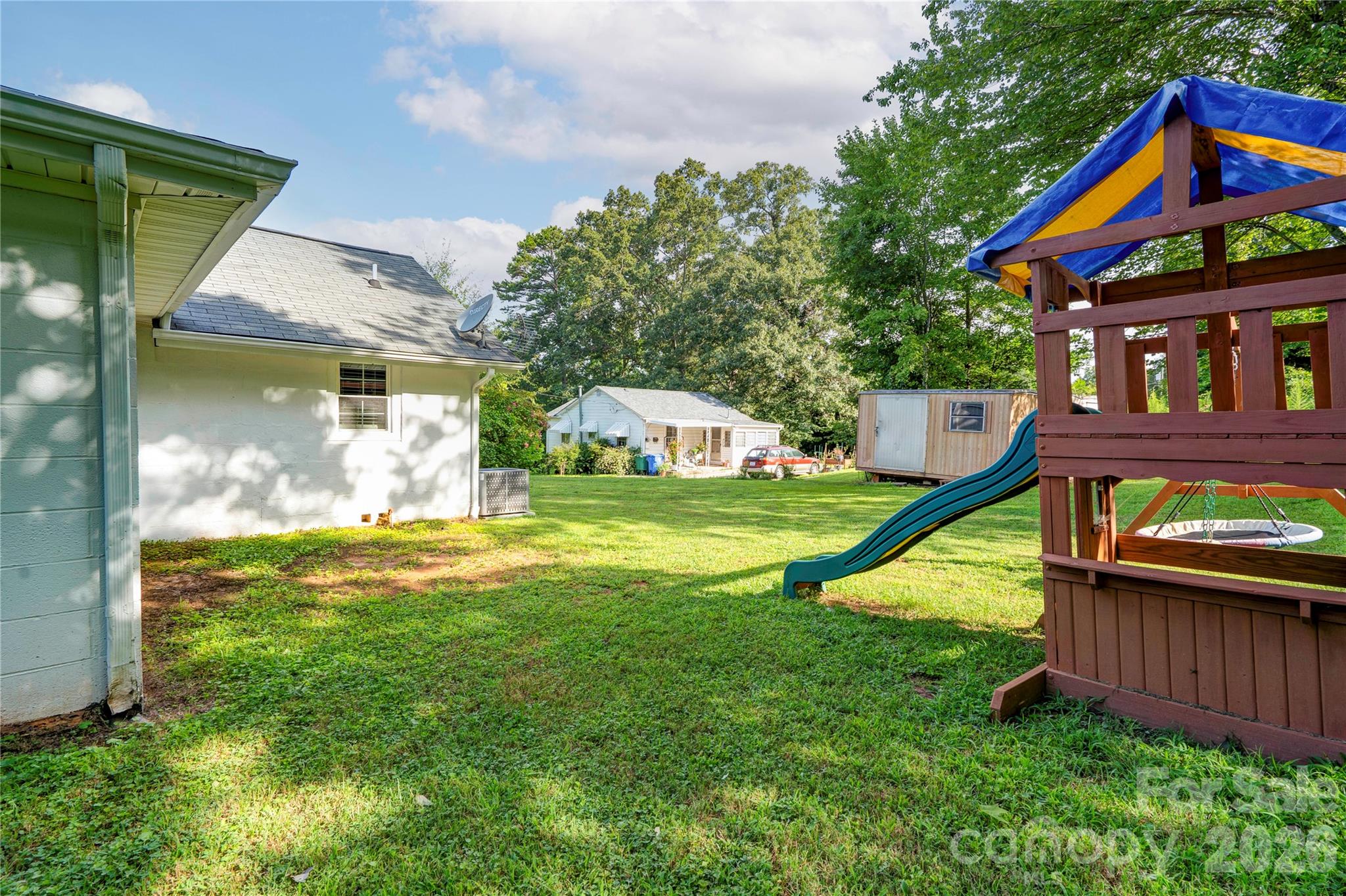 218 Oxford Street — Spindale