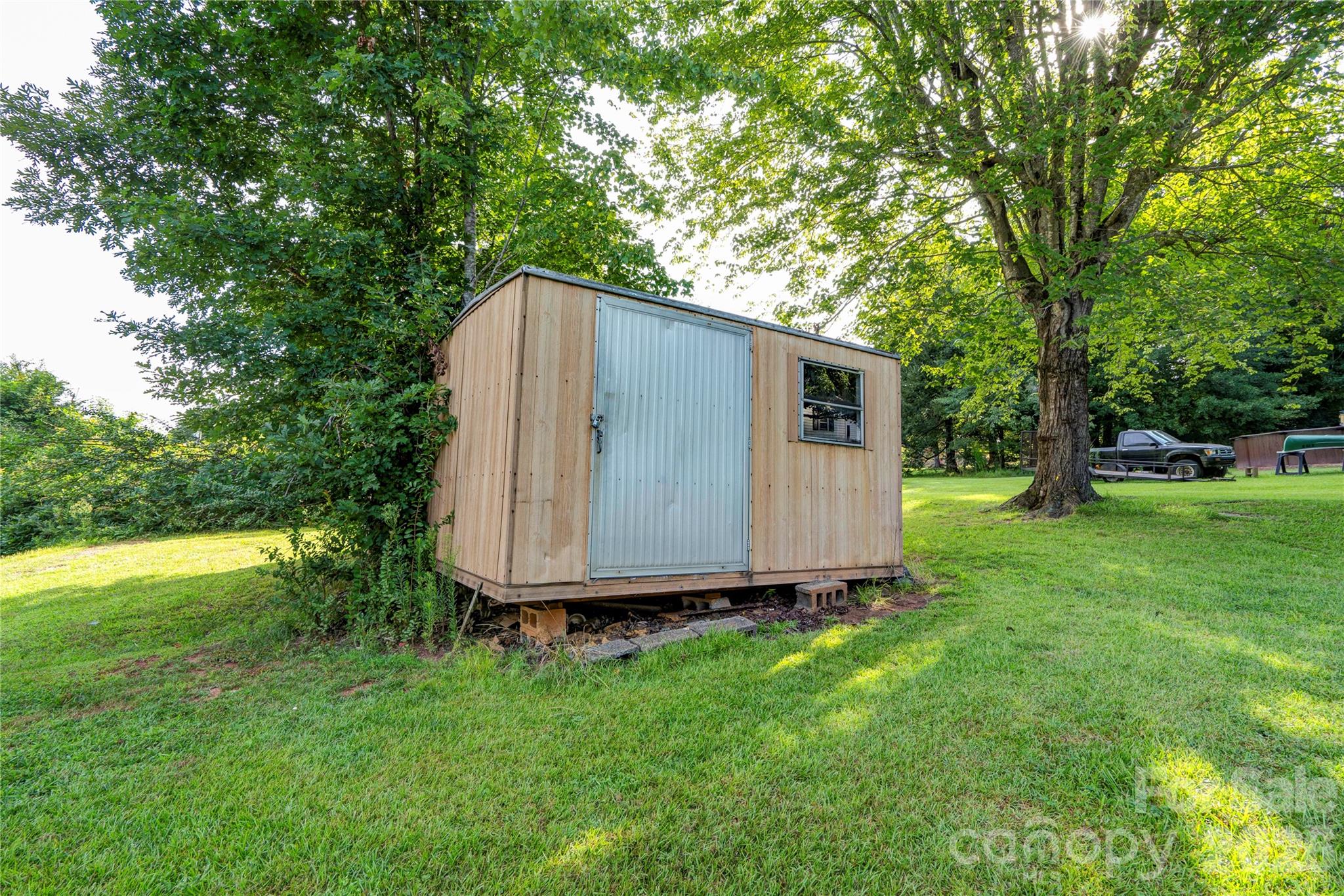 218 Oxford Street — Spindale