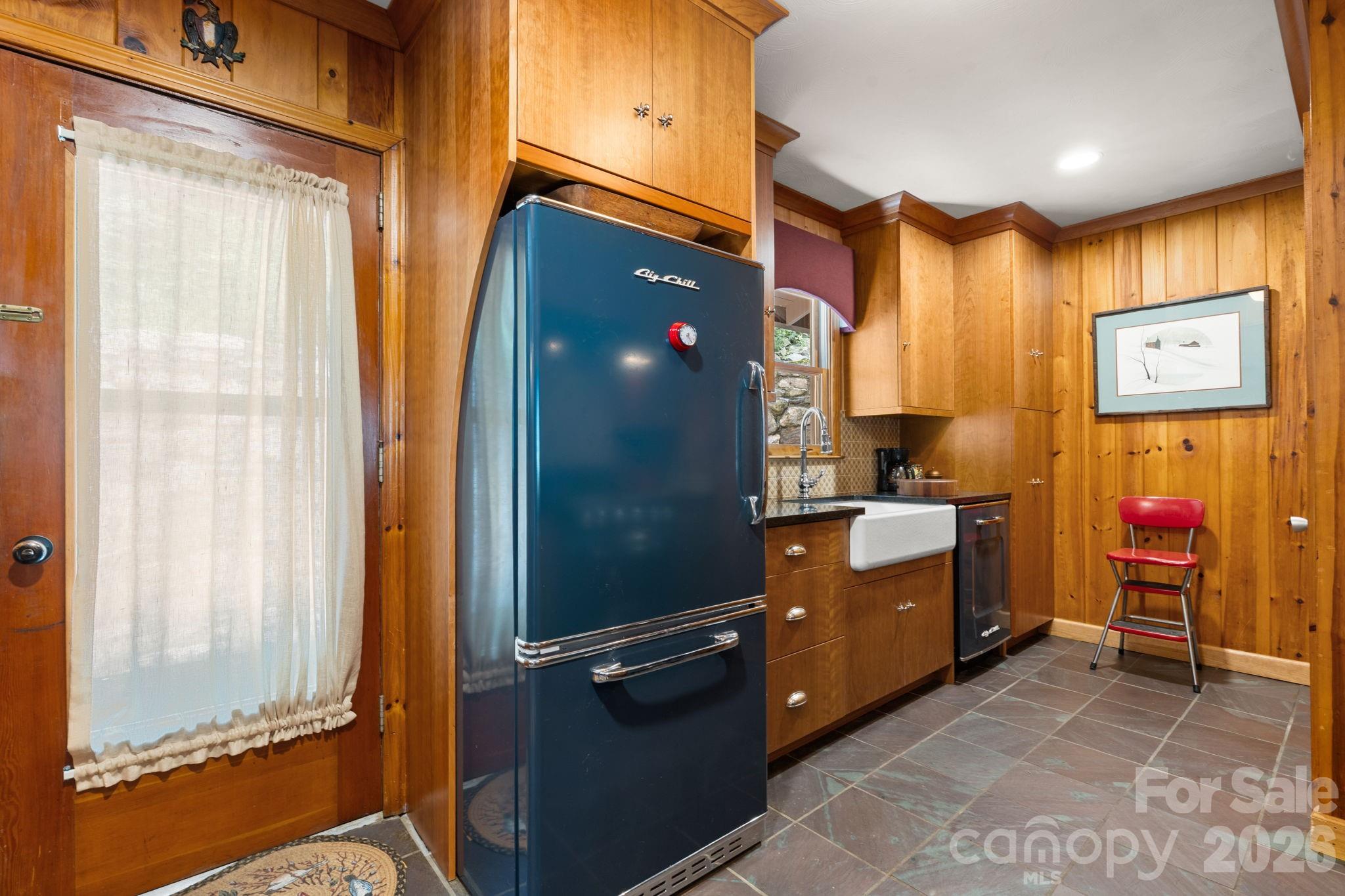 168 Mountain View Drive — Blowing Rock