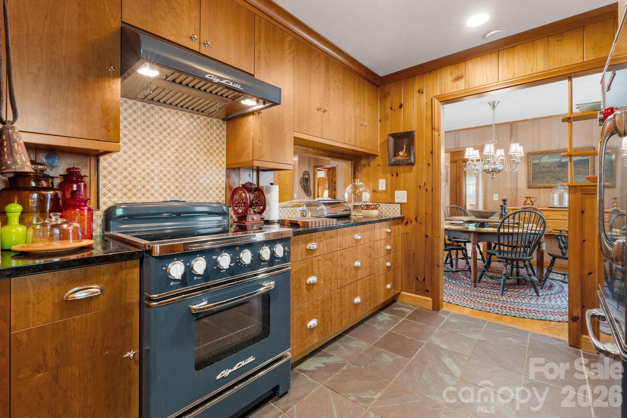 168 Mountain View Drive — Blowing Rock