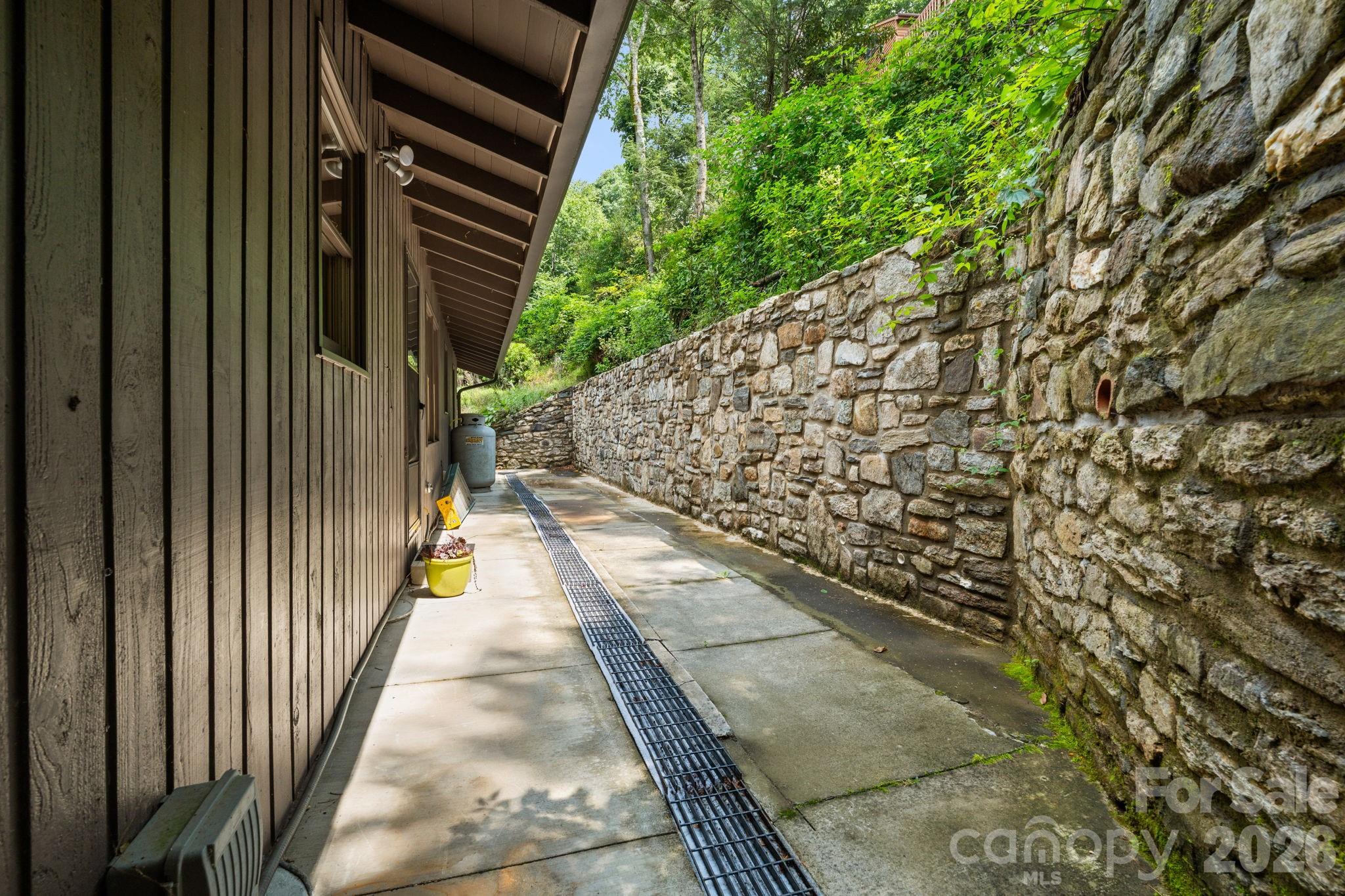 168 Mountain View Drive — Blowing Rock
