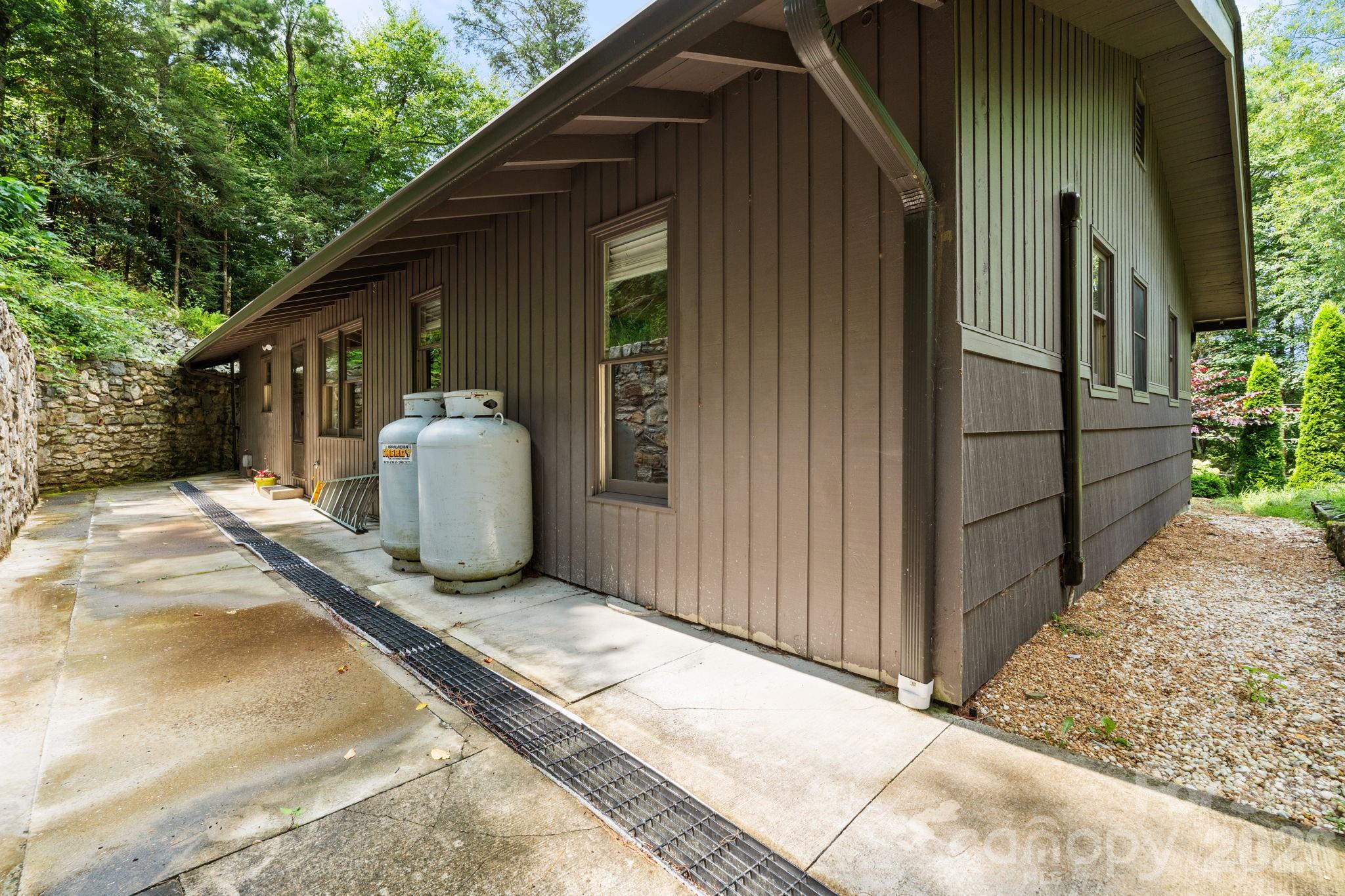 168 Mountain View Drive — Blowing Rock