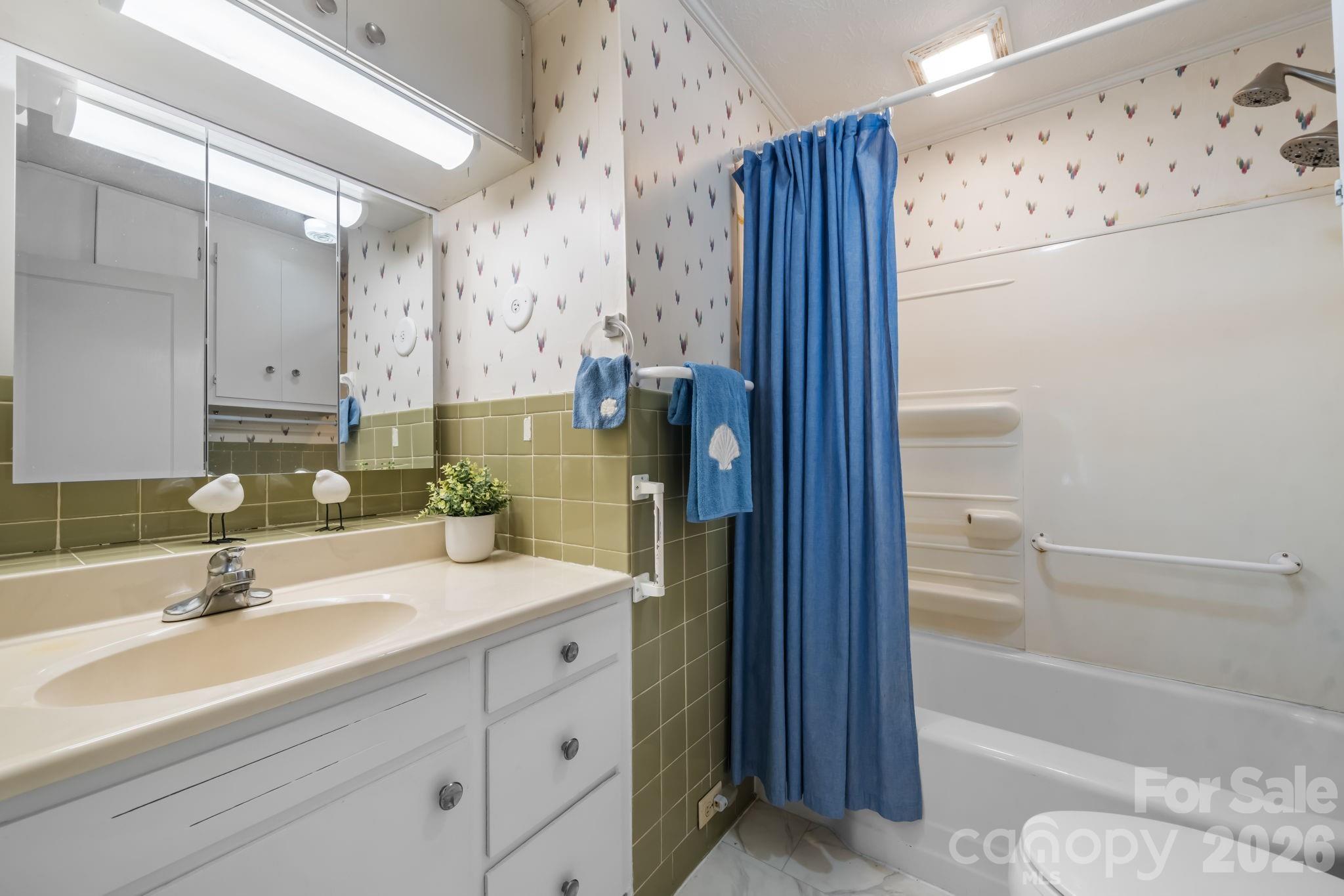 316 Drexel Road — Morganton