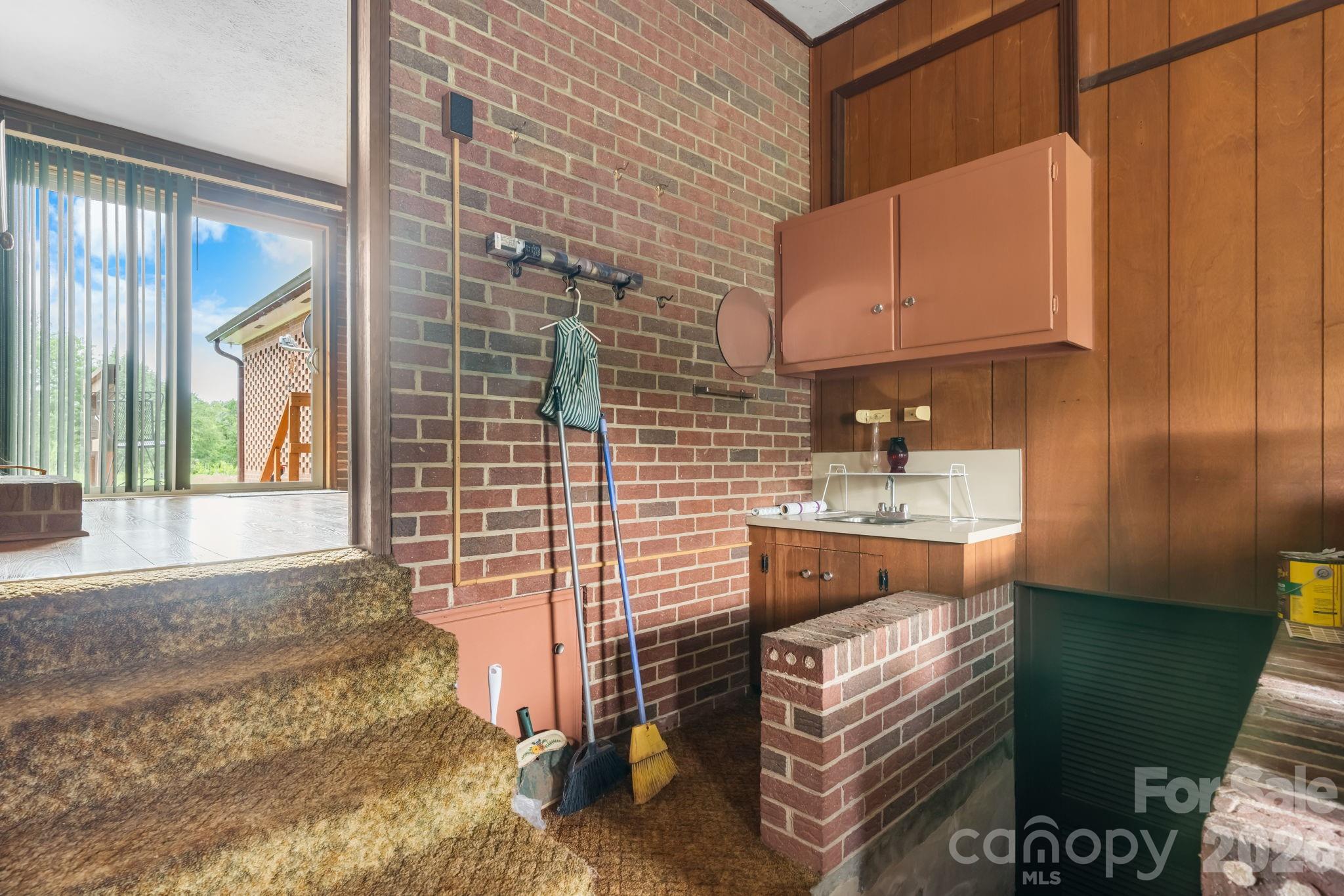 316 Drexel Road — Morganton