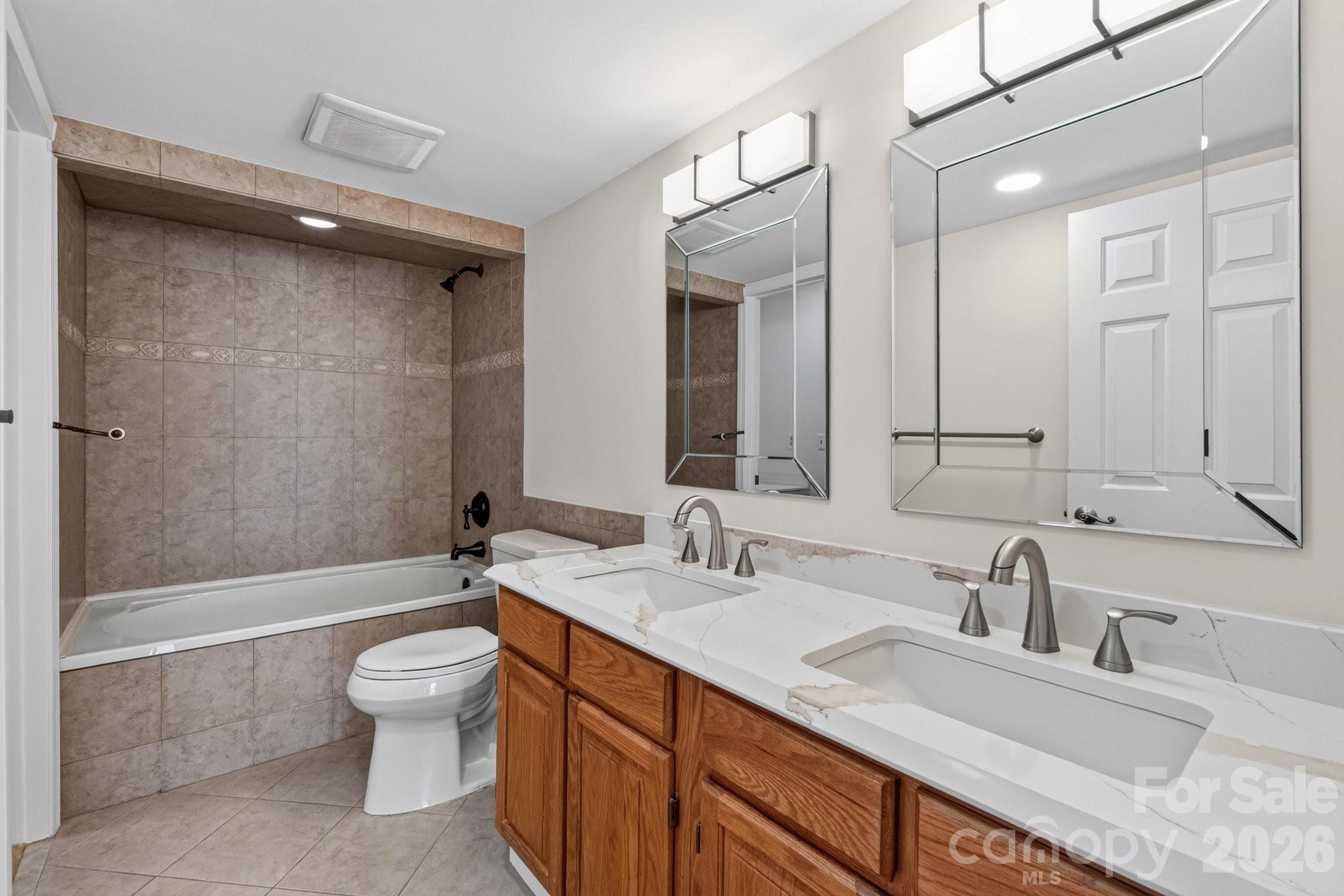 20407 Harborgate Court #404 — Cornelius