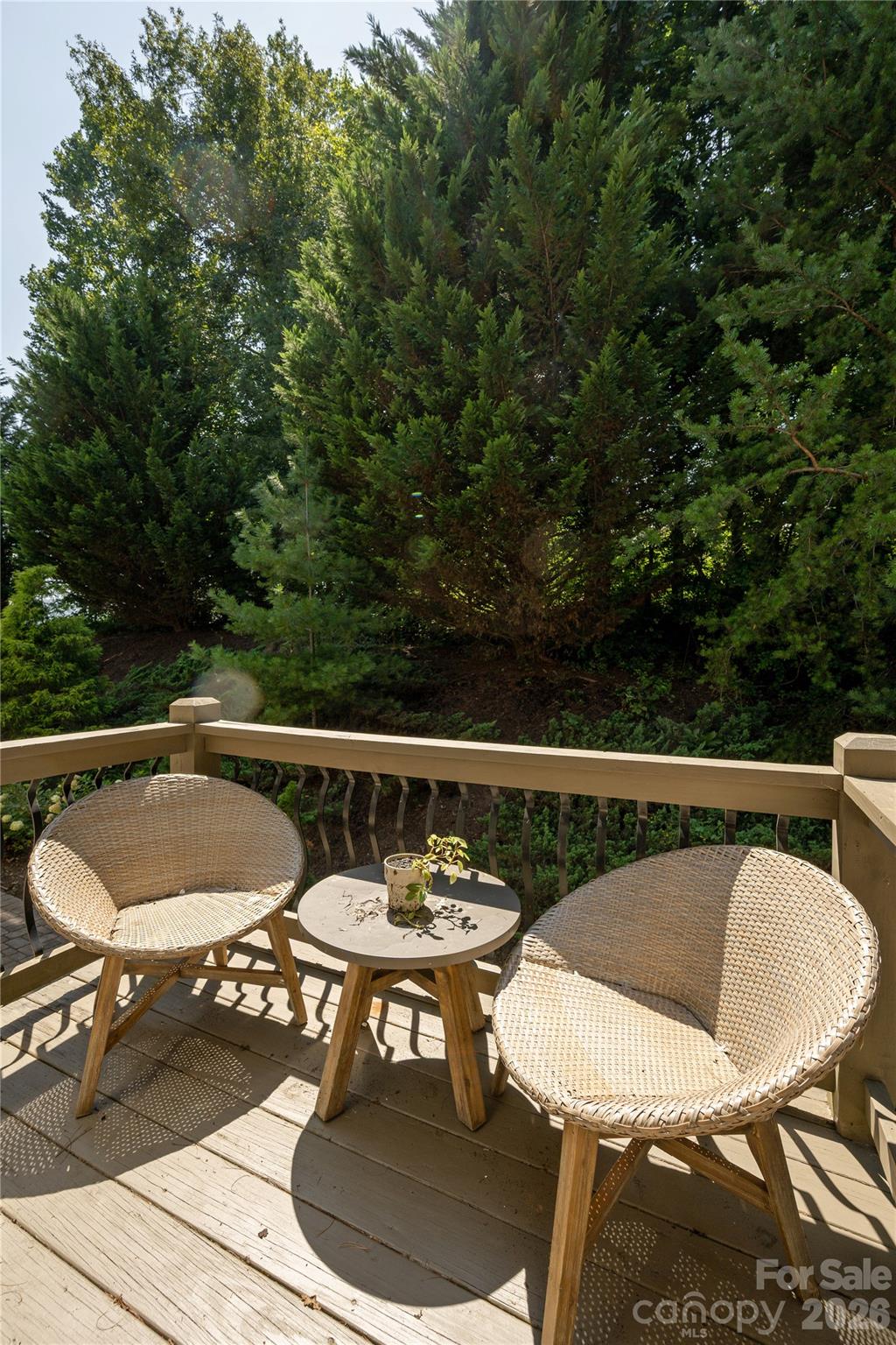 38 Cane Brook Drive — Leicester