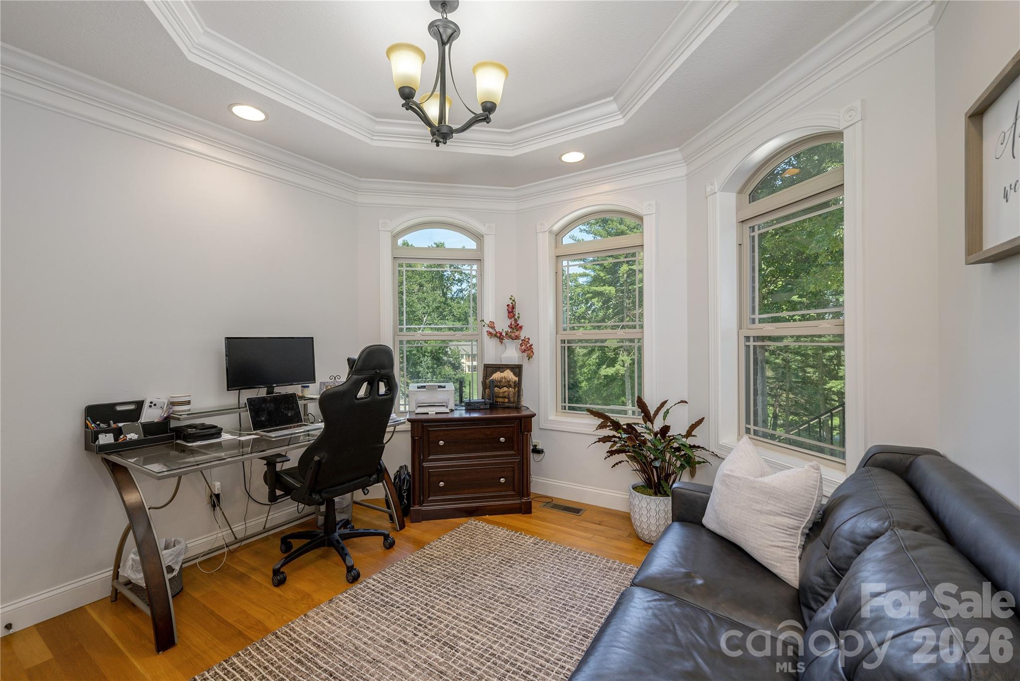 38 Cane Brook Drive — Leicester