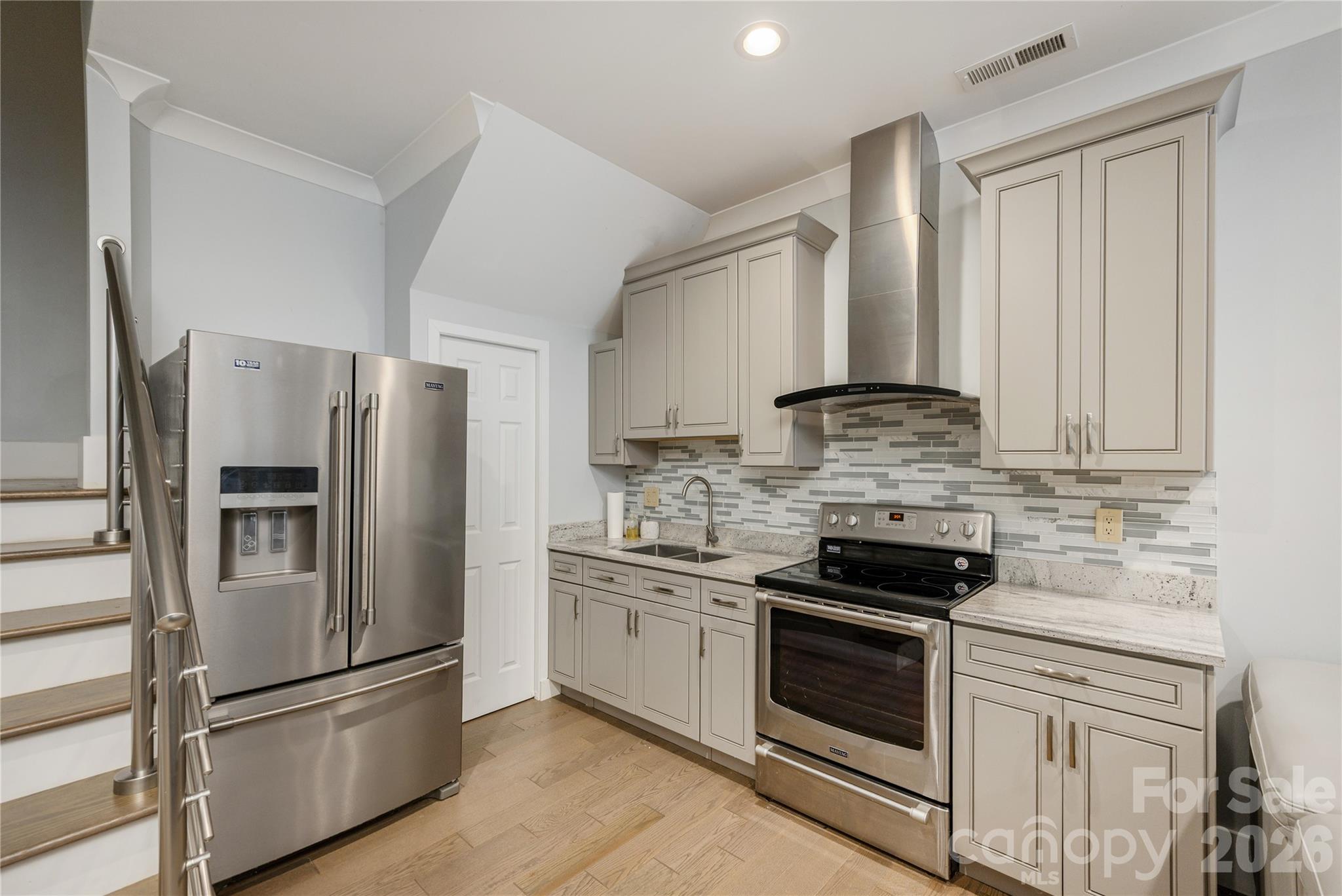38 Cane Brook Drive — Leicester