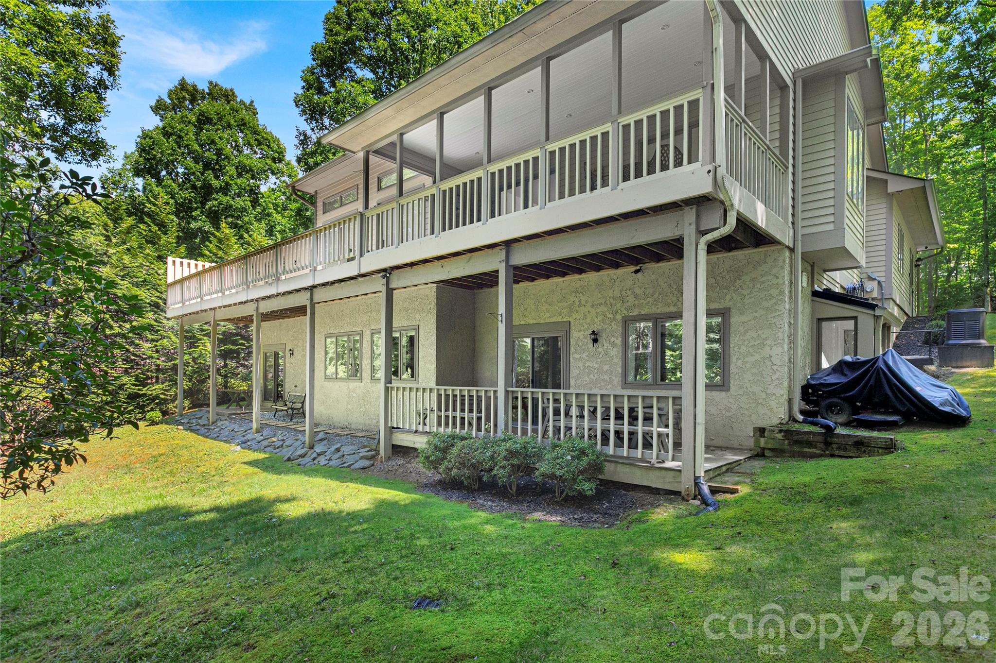 4 Nvya Court — Brevard