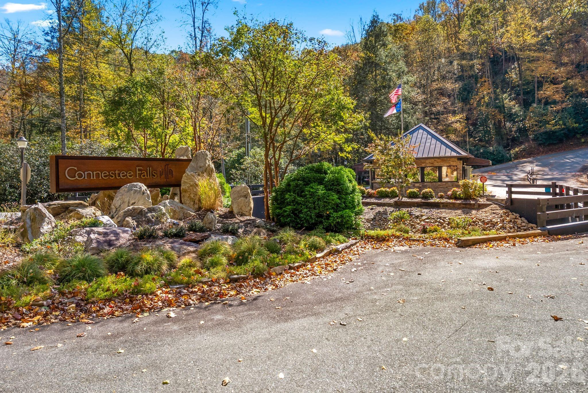 4 Nvya Court — Brevard