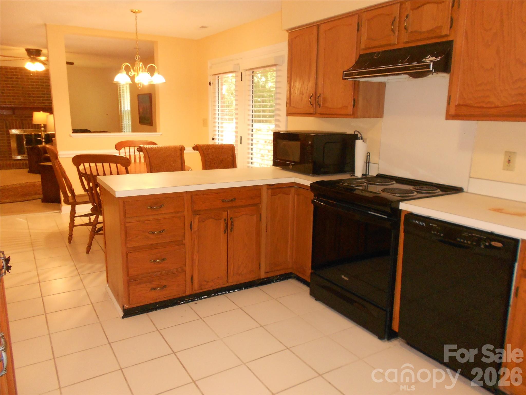 4002 Trehurst Court — Charlotte
