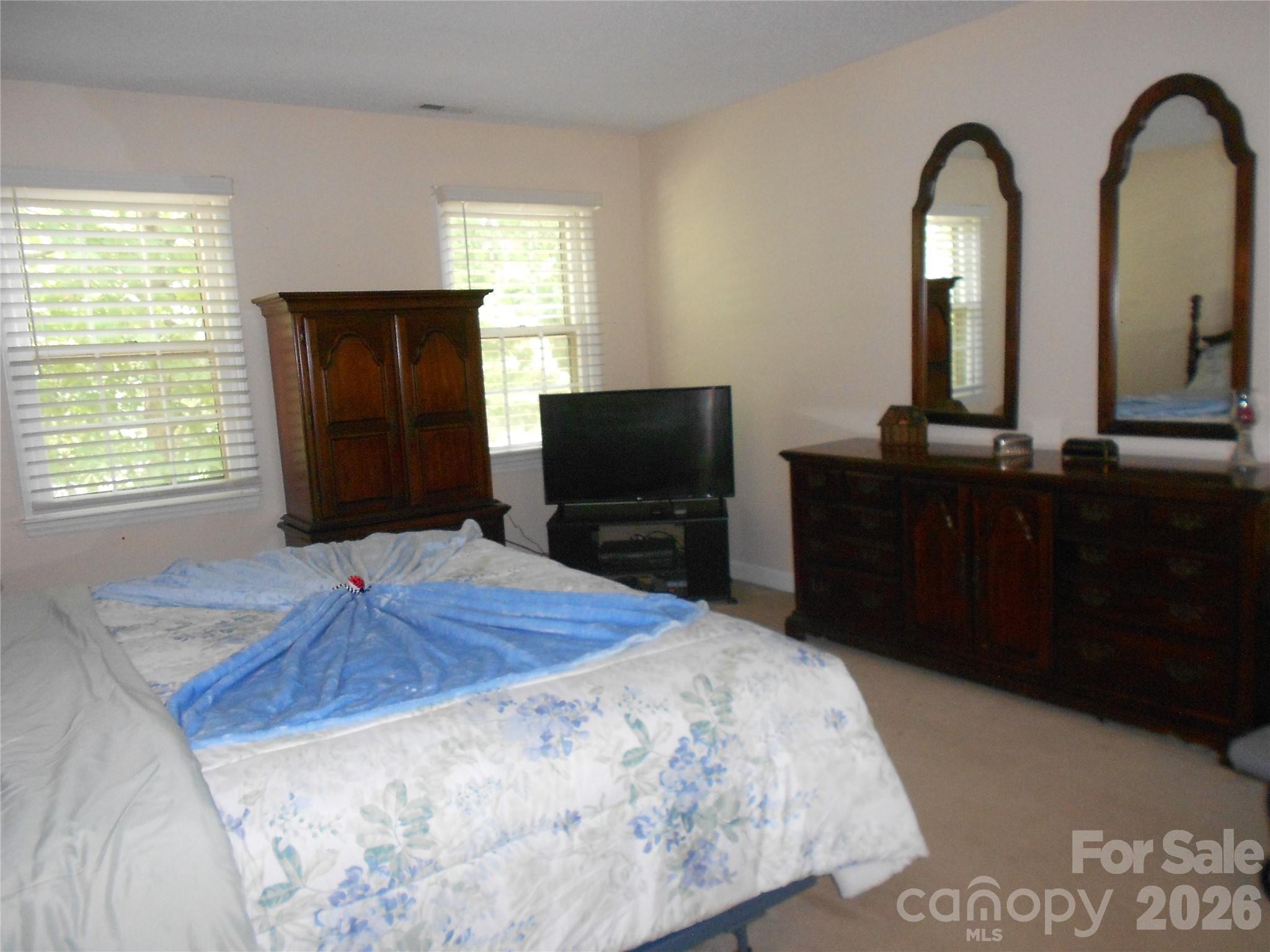 4002 Trehurst Court — Charlotte