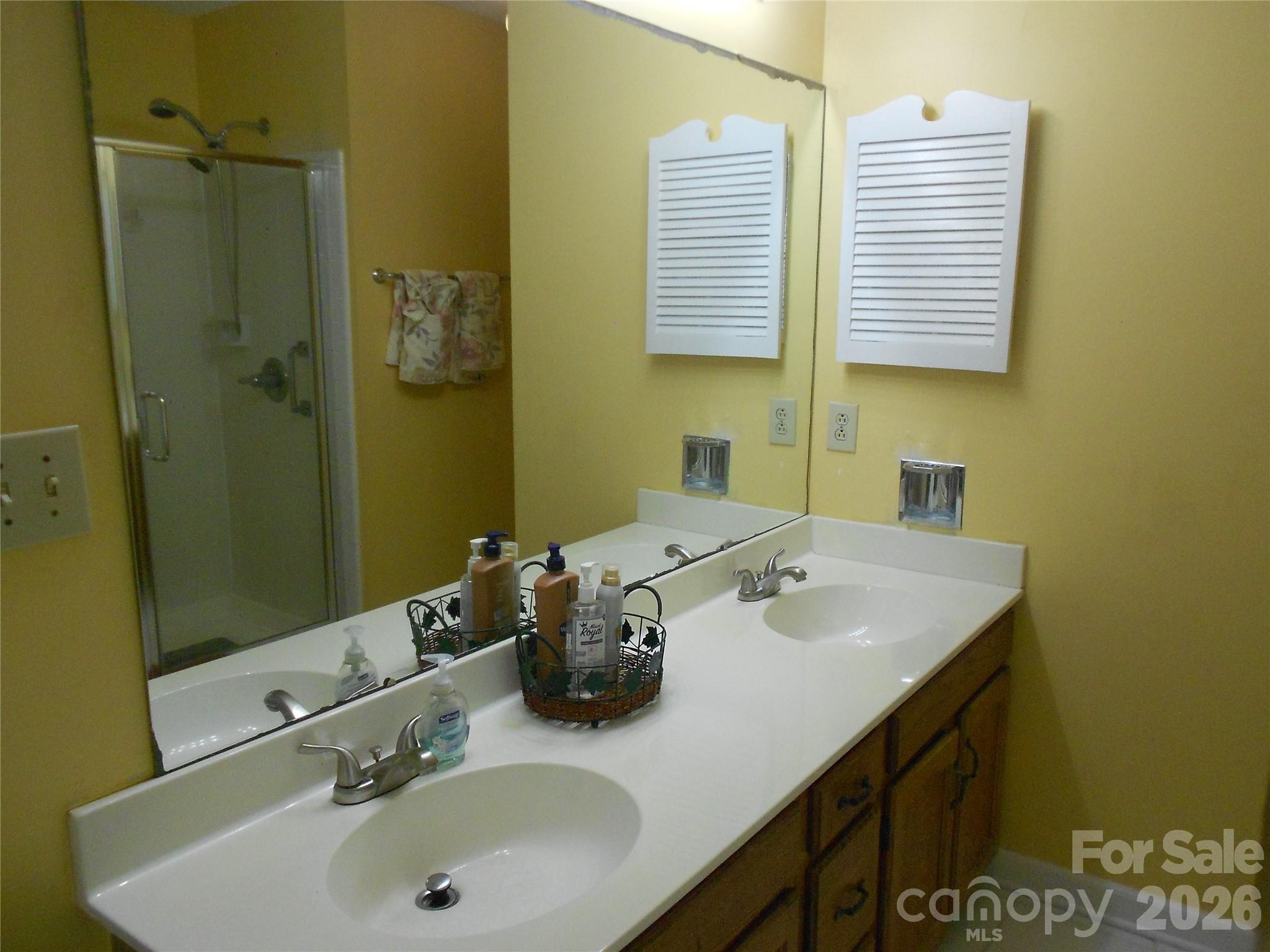 4002 Trehurst Court — Charlotte