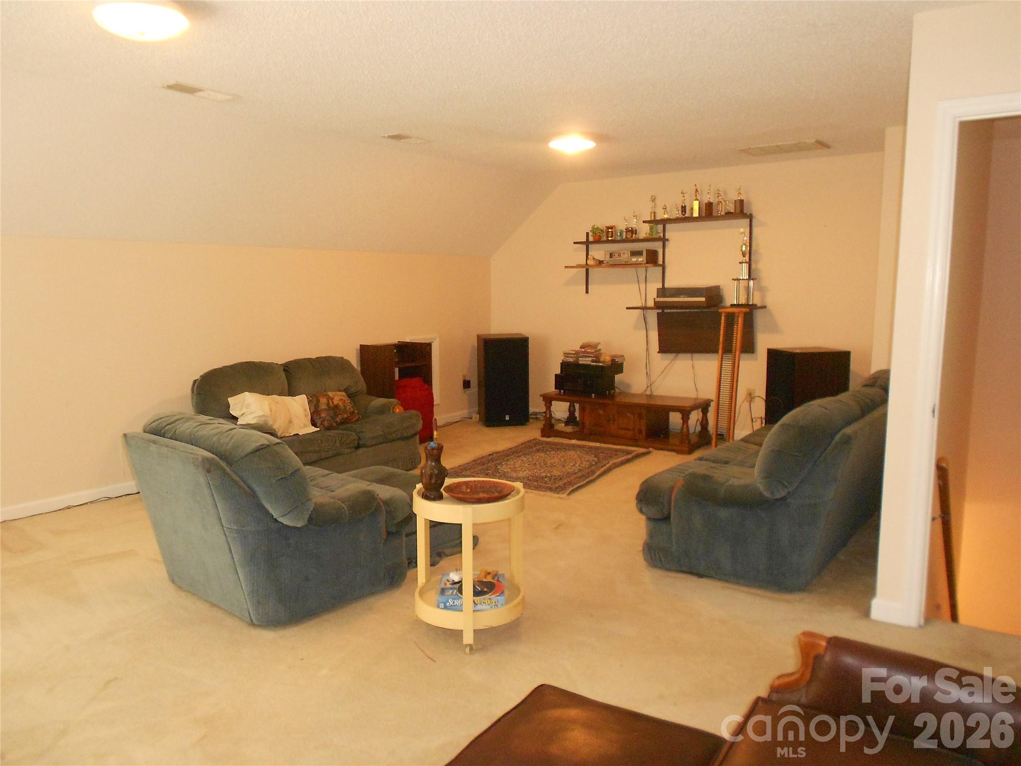 4002 Trehurst Court — Charlotte