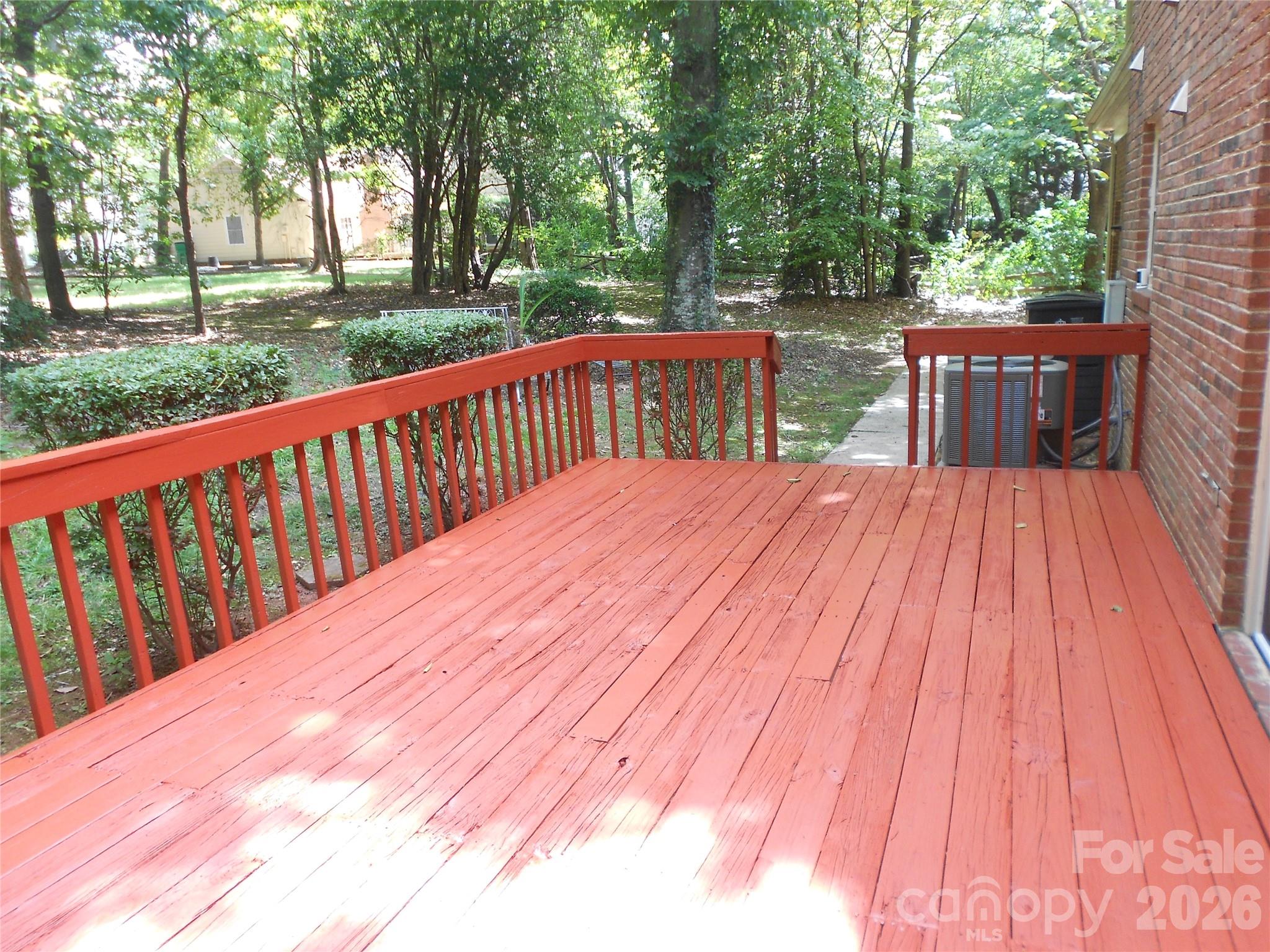 4002 Trehurst Court — Charlotte